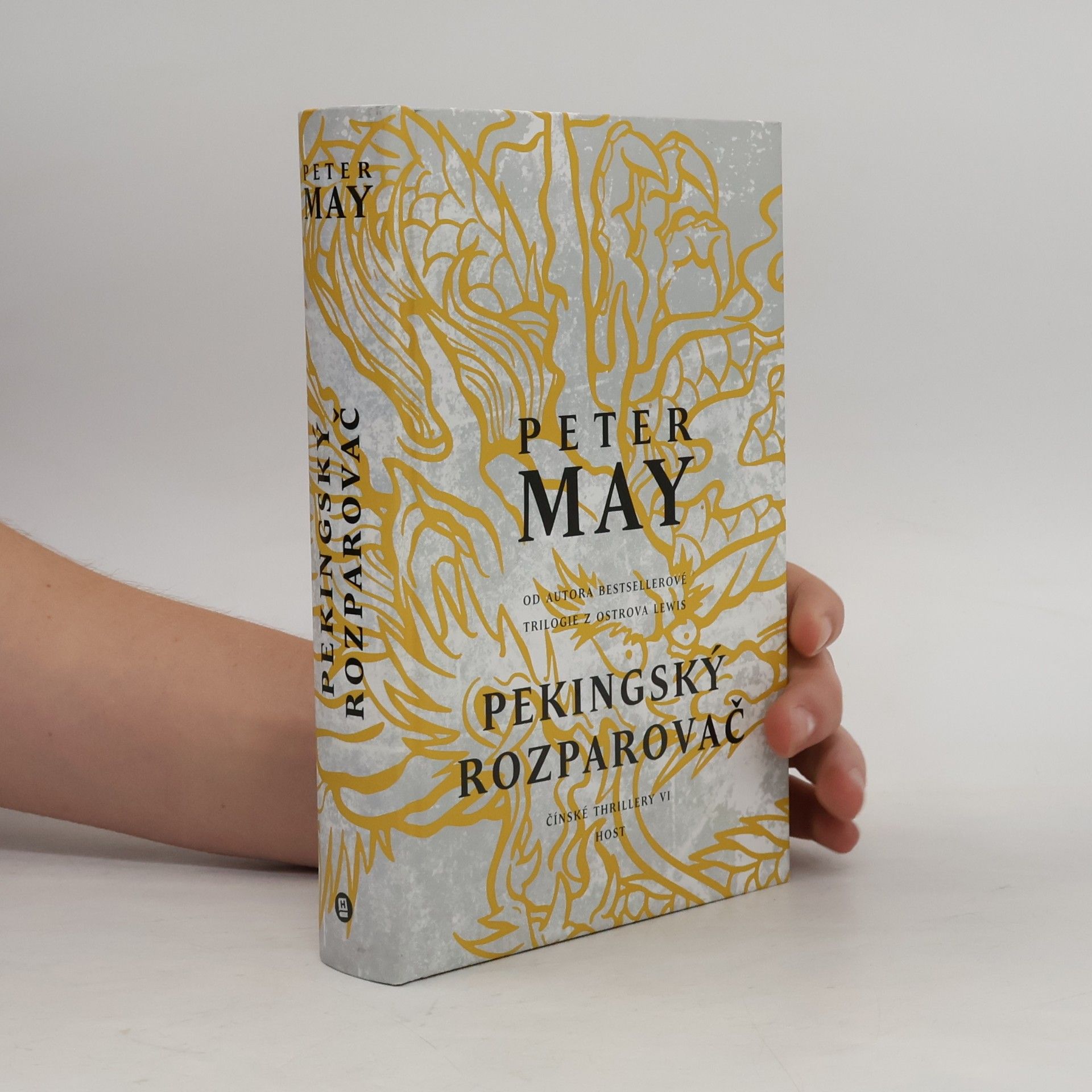Peter May Pekingský rozparovač