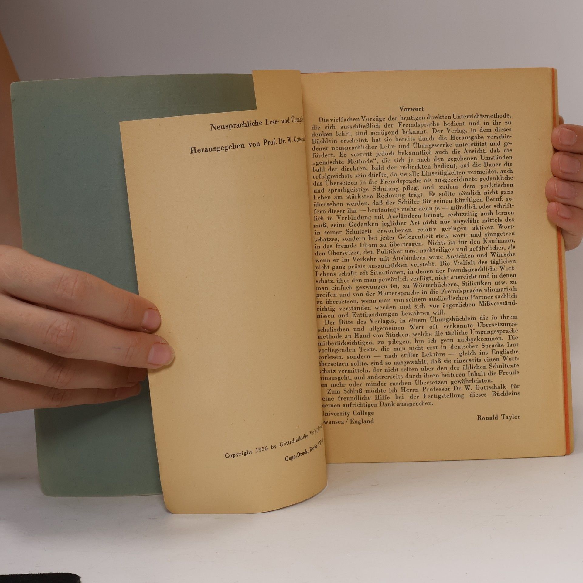 Ronald Taylor Cheerful German Texts for Translation into English