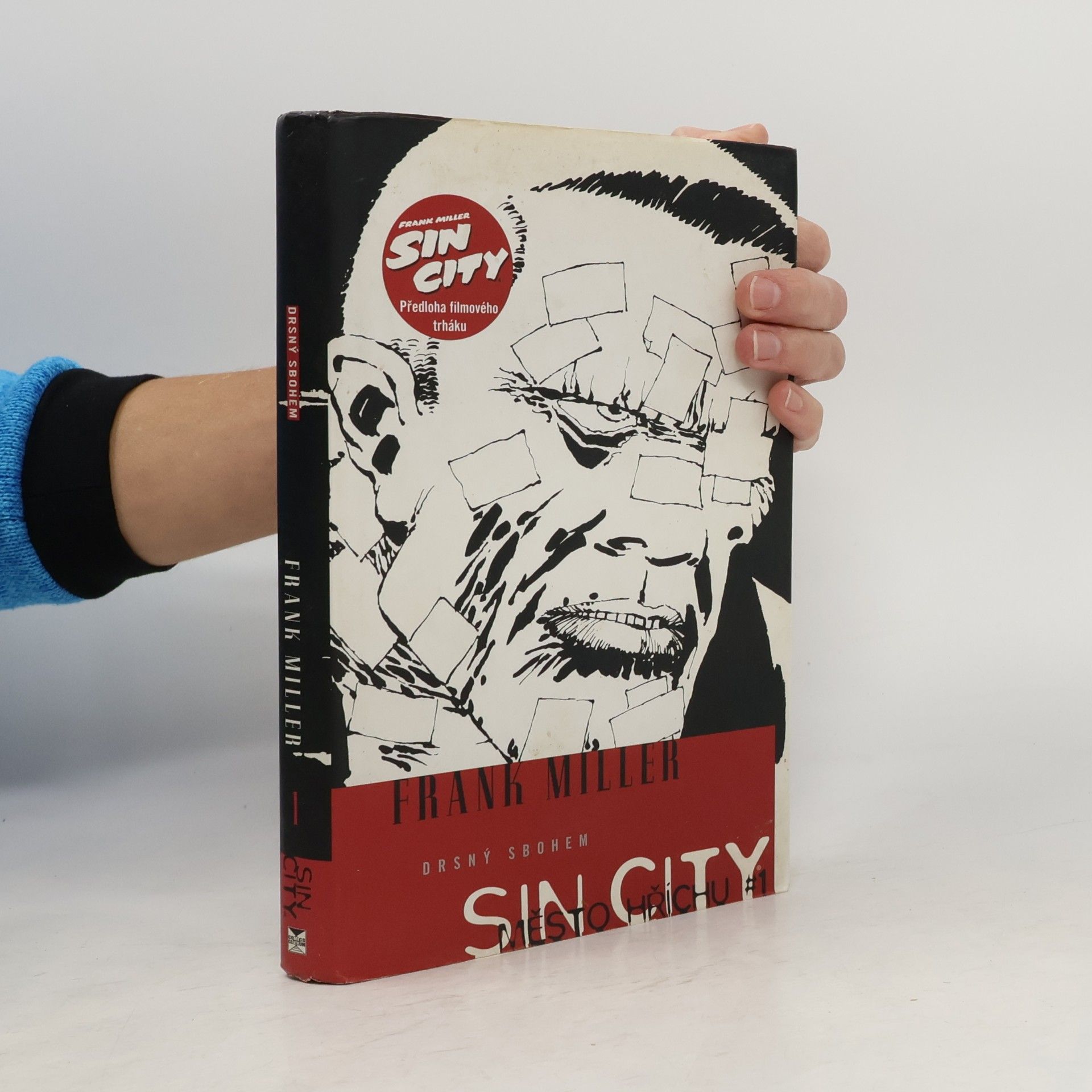 Sin City: Město hříchu. 1, Drsný sbohem