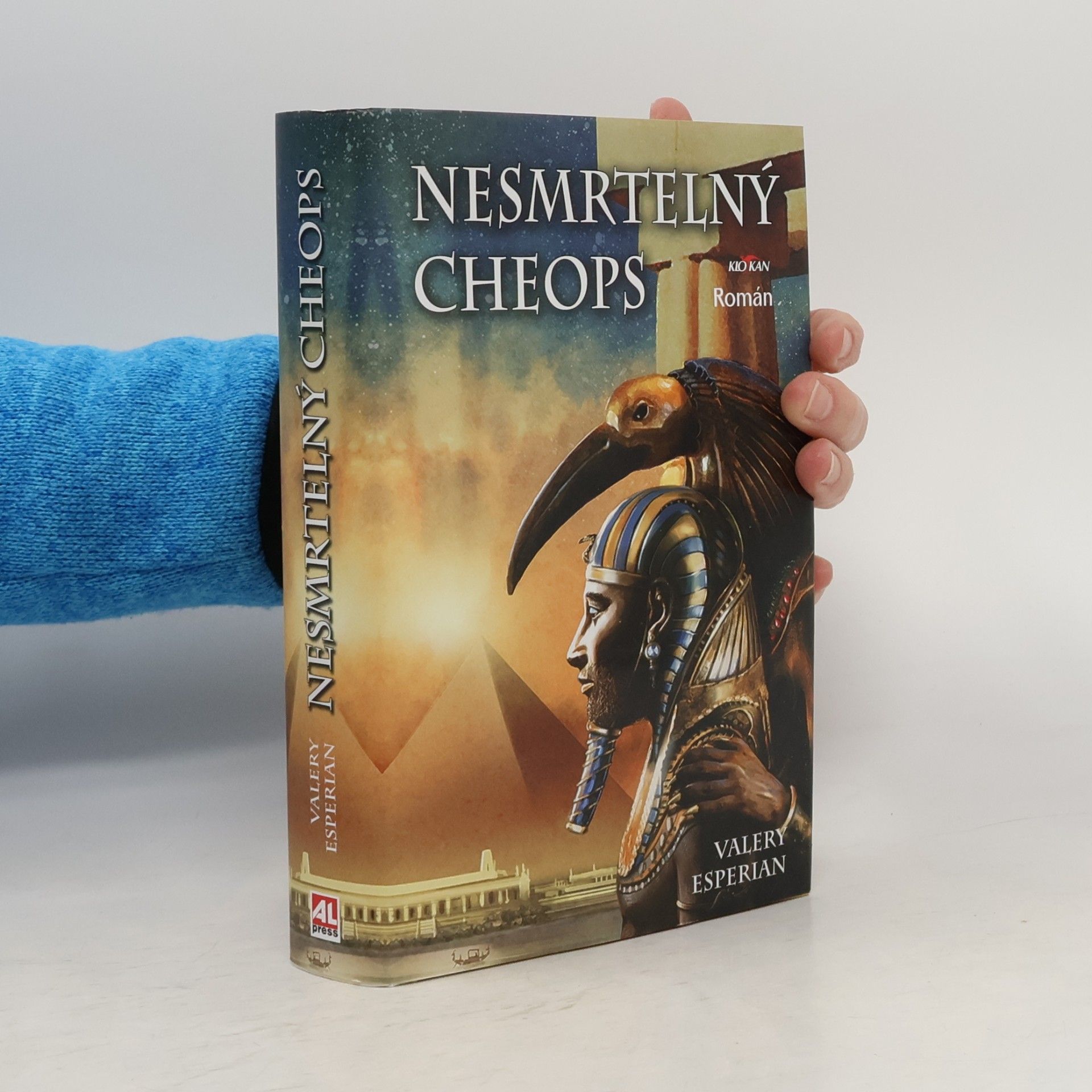 Valery Esperian Nesmrtelný Cheops