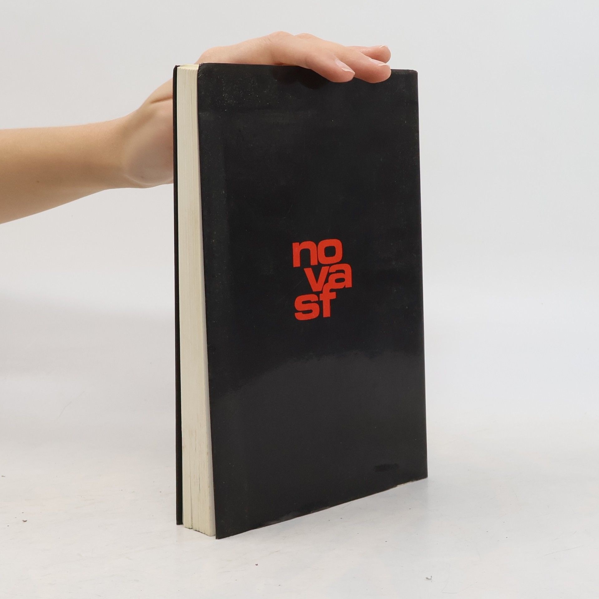 kolektiv Nova SF 17