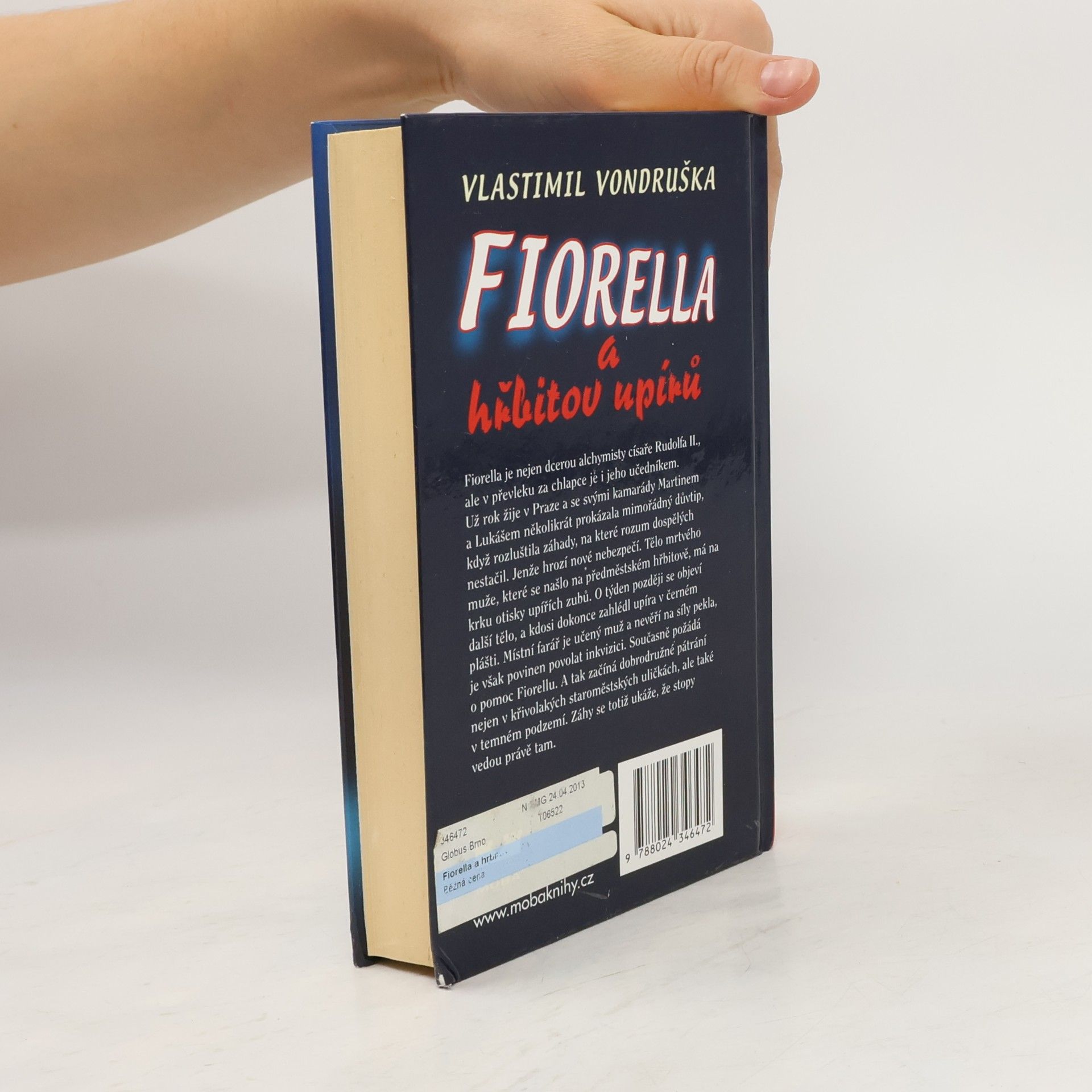 Vlastimil Vondruška Fiorella a hřbitov upírů