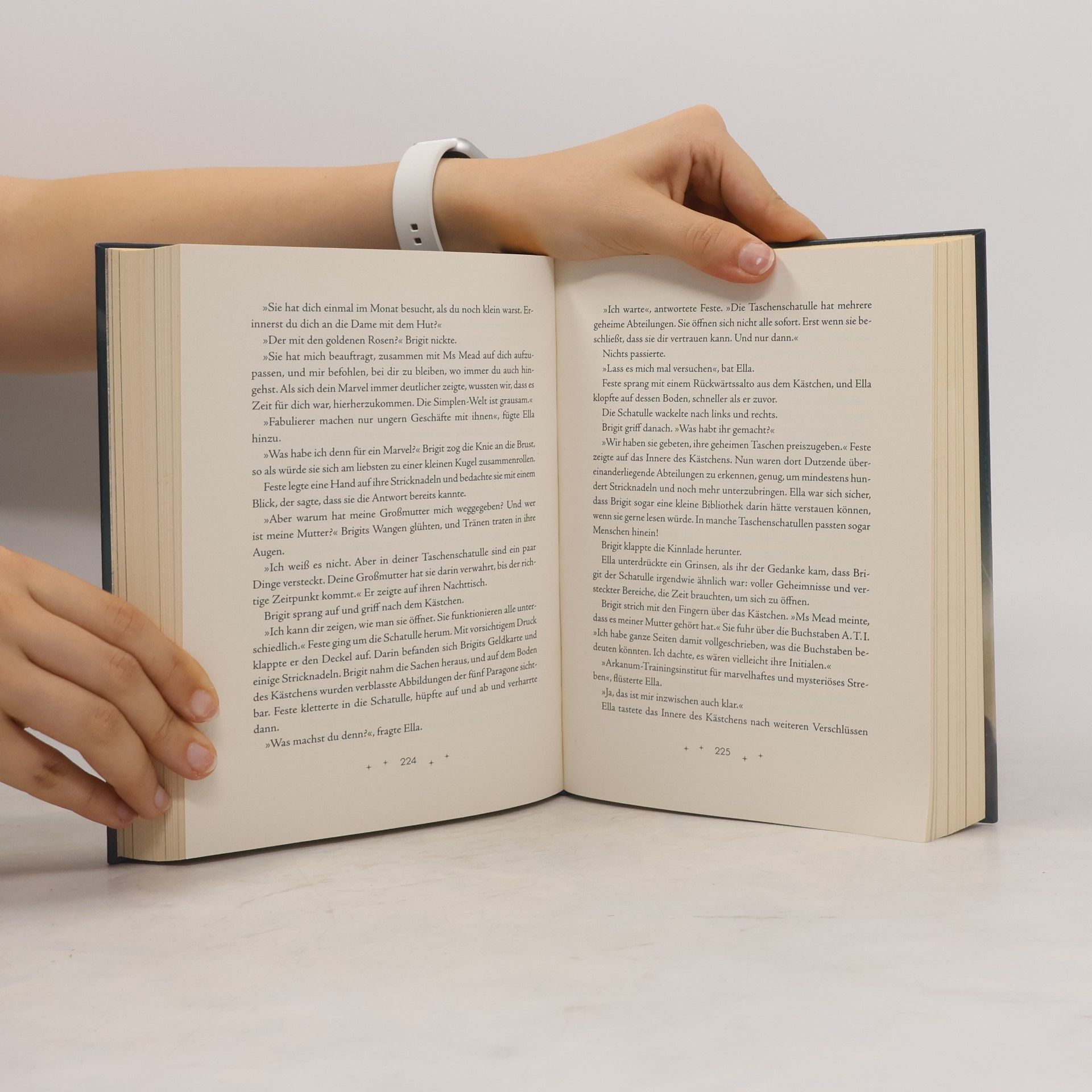 Dhonielle Clayton Die Marveller – Magie aus Licht und Dunkelheit