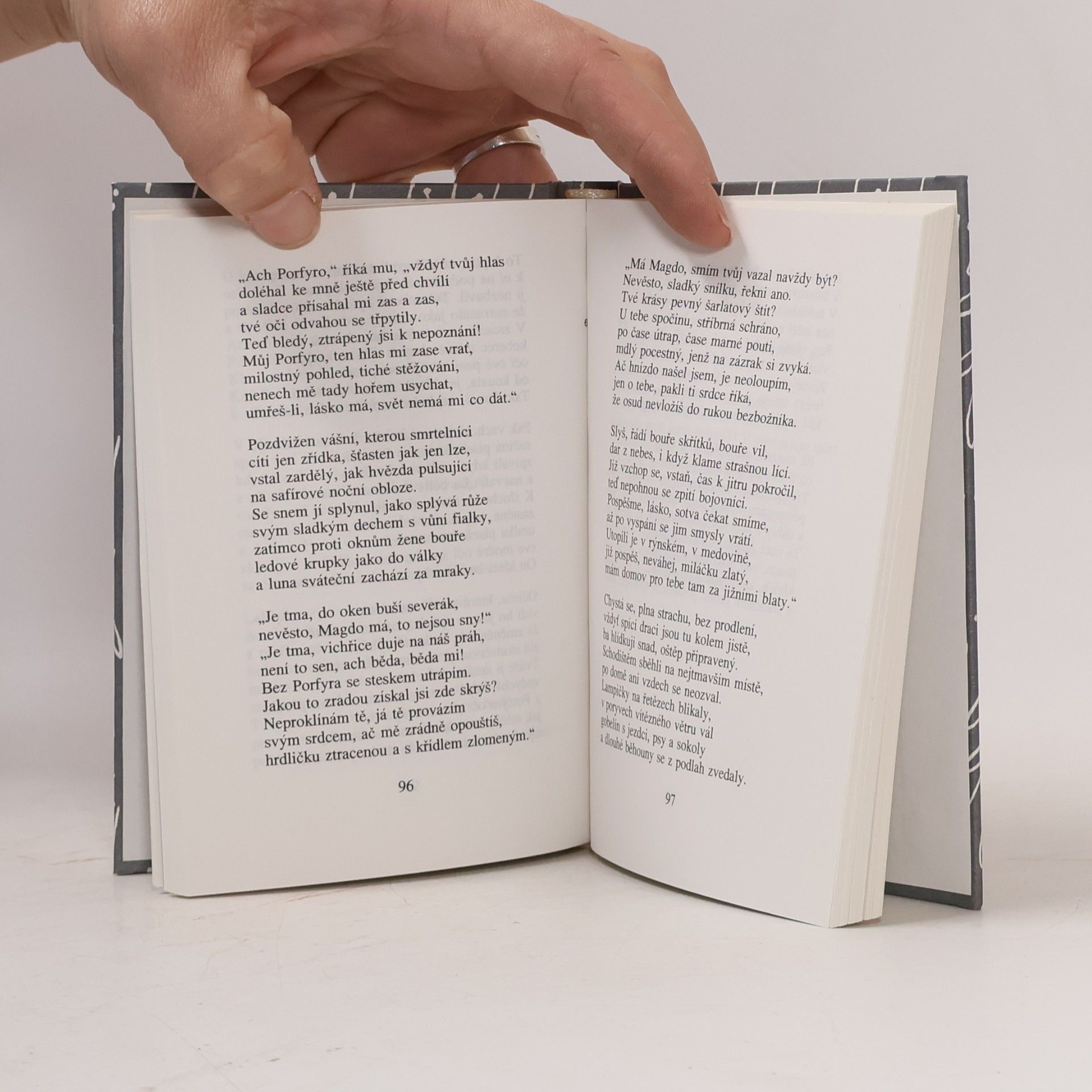 John Keats Déšť z plané růže