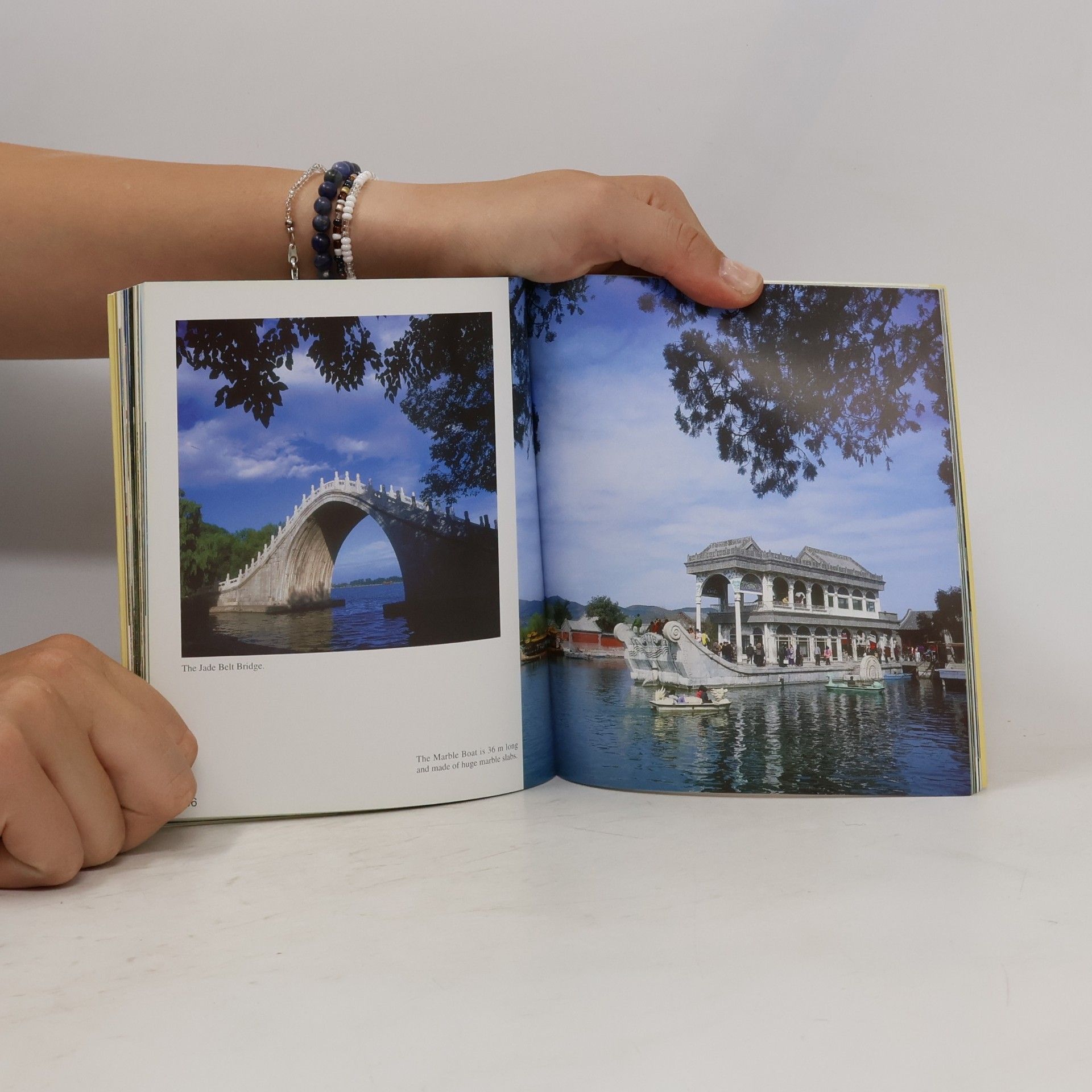 Zhewen Luo World Heritage of China: Imperial Sites