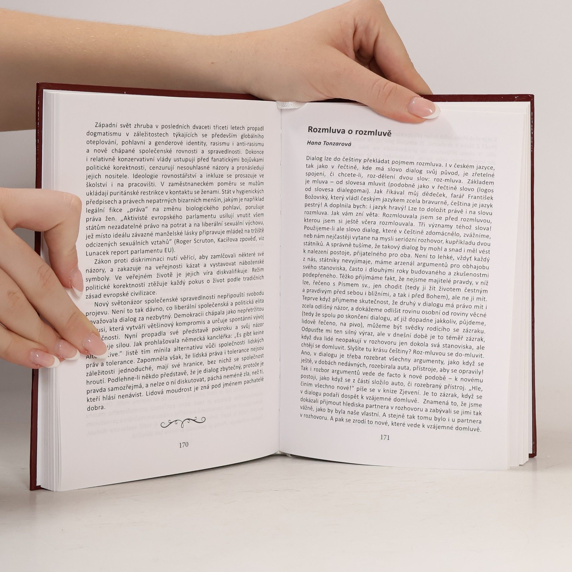 Inka Delevová 20 let Dialogu na cestě: literární almanach
