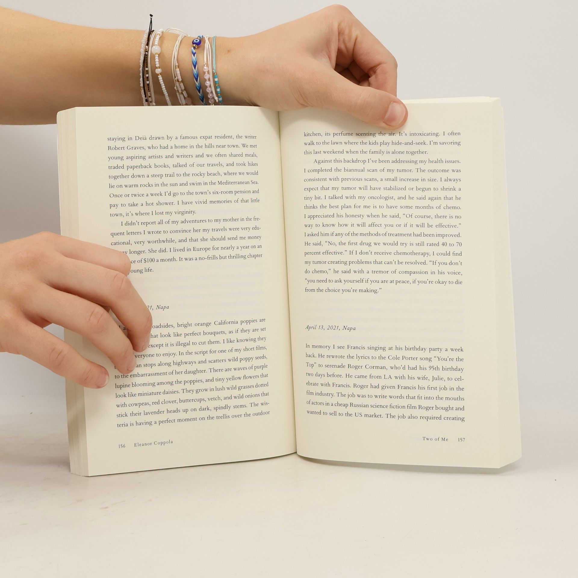 Eleanor Coppolová Two Of Me: Notes Of Living And Leaving