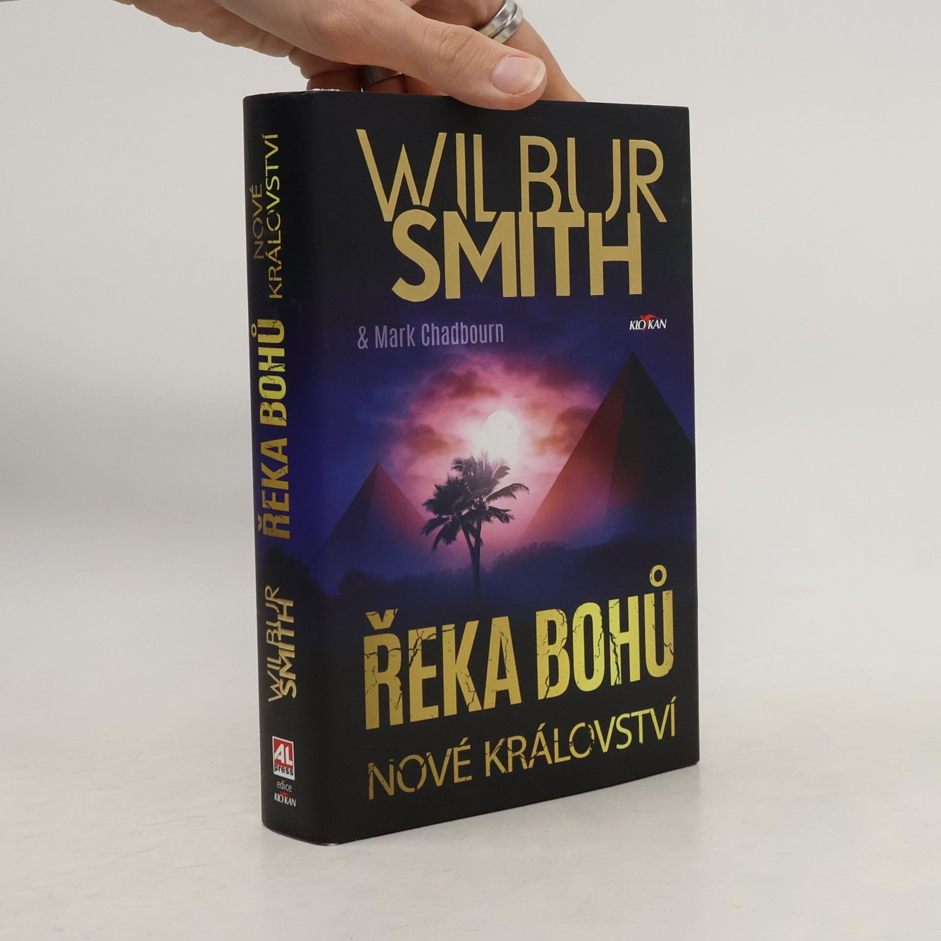 Řeka bohů. Nové království