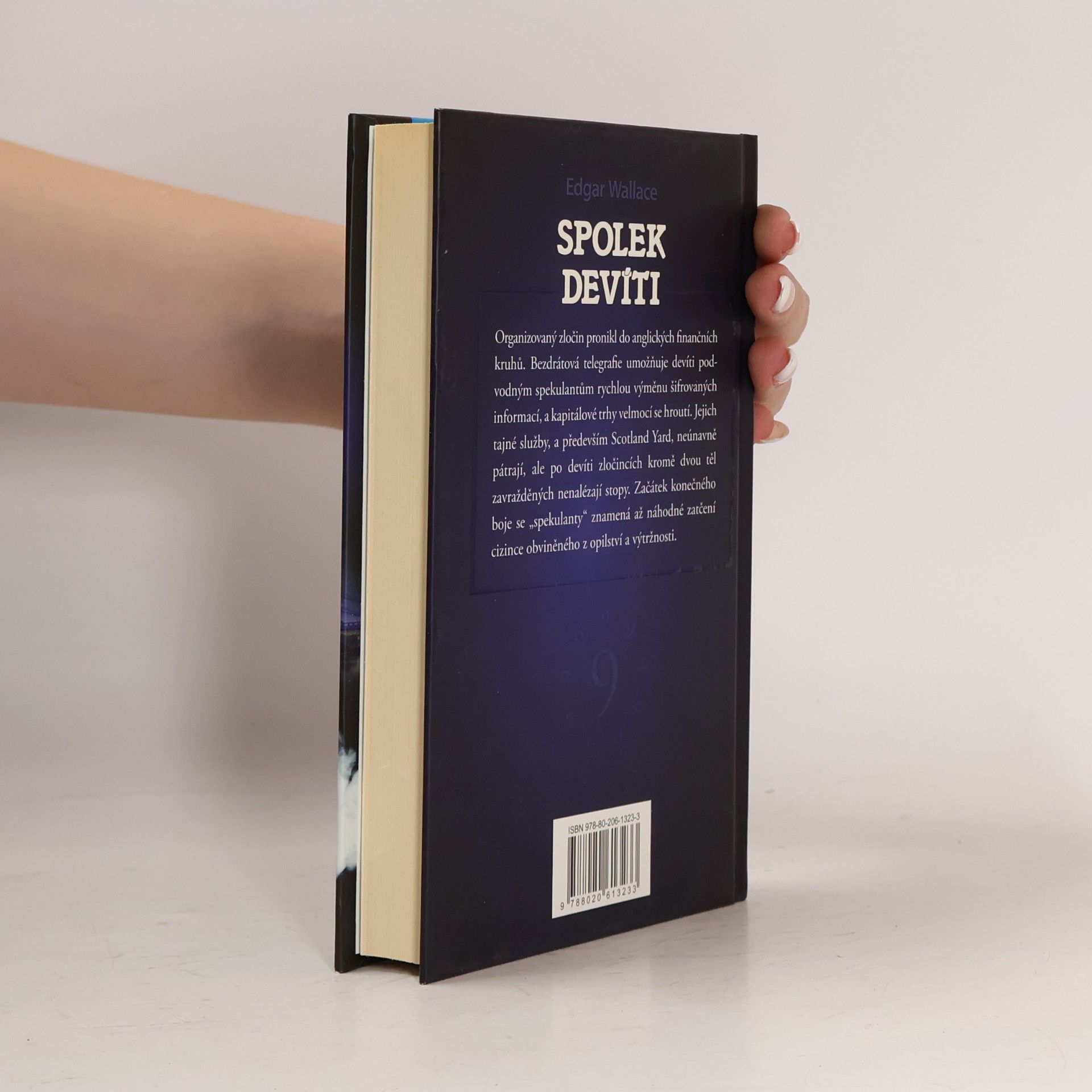 Edgar Wallace Spolek devíti