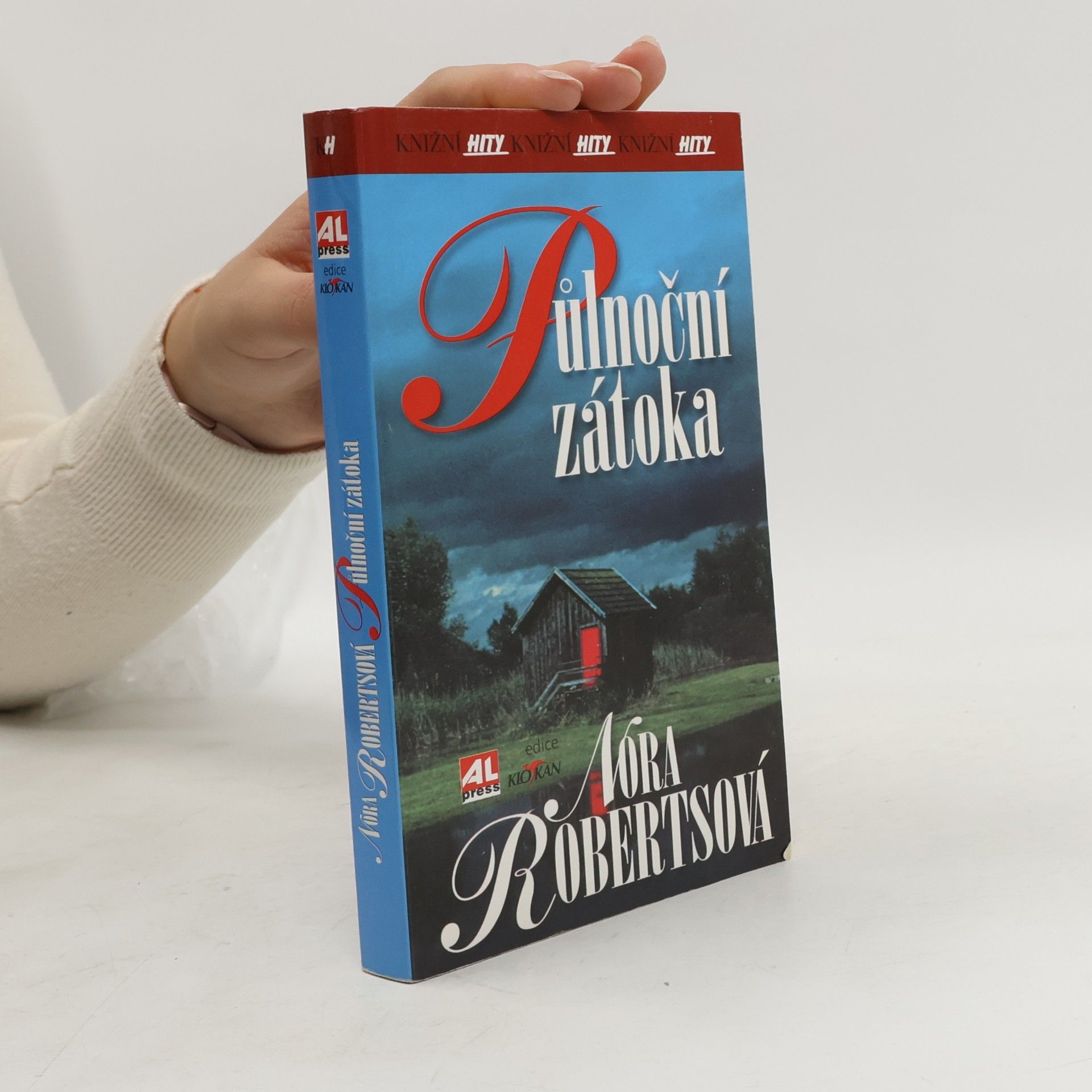 Nora Roberts Půlnoční zátoka