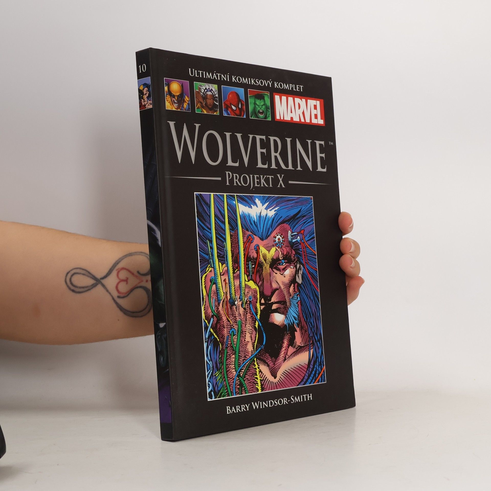 Darek Šmíd Ultimátní komiksový komplet 10. Wolverine. Projekt X