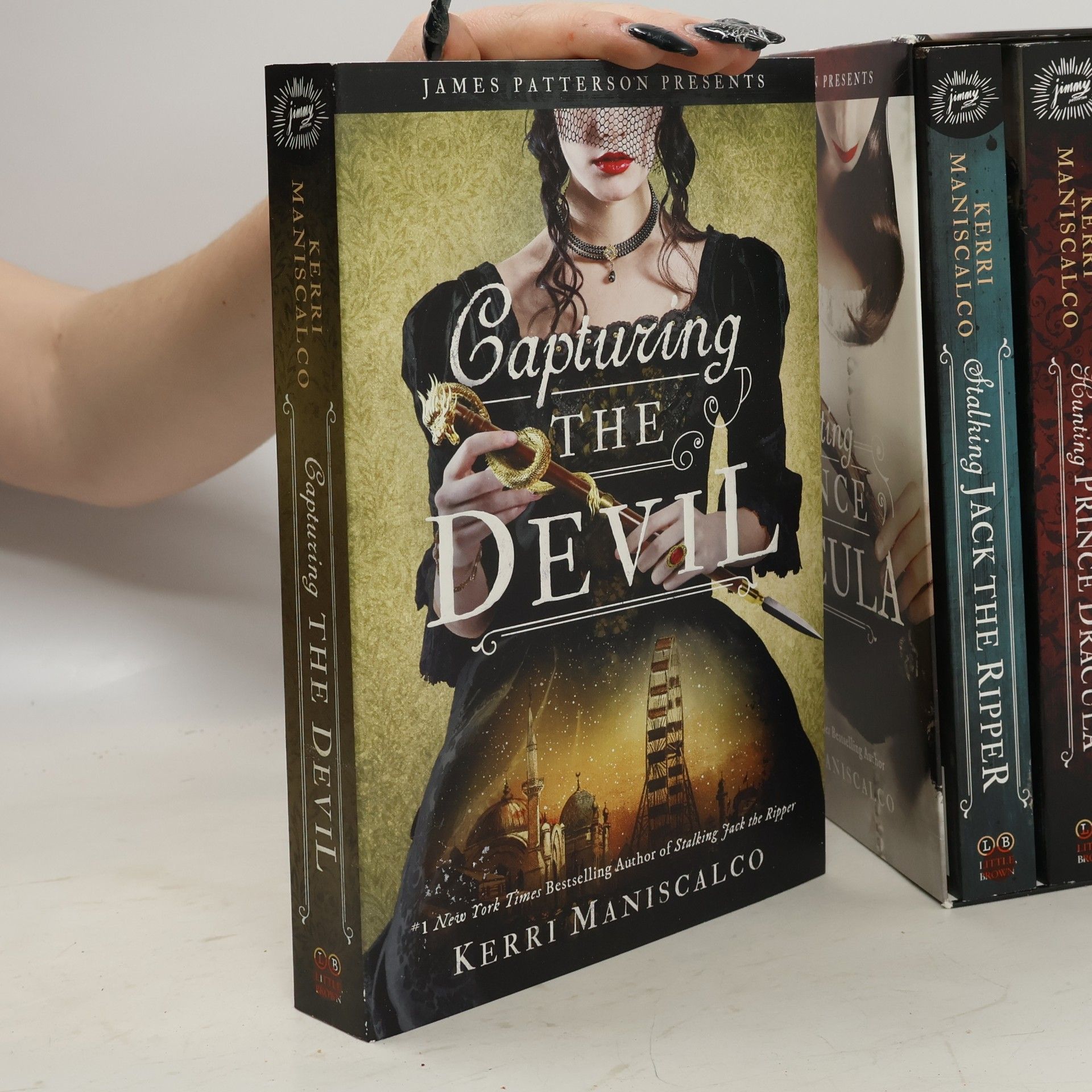Kerri Maniscalco Stalking Jack the Ripper Paperback Set