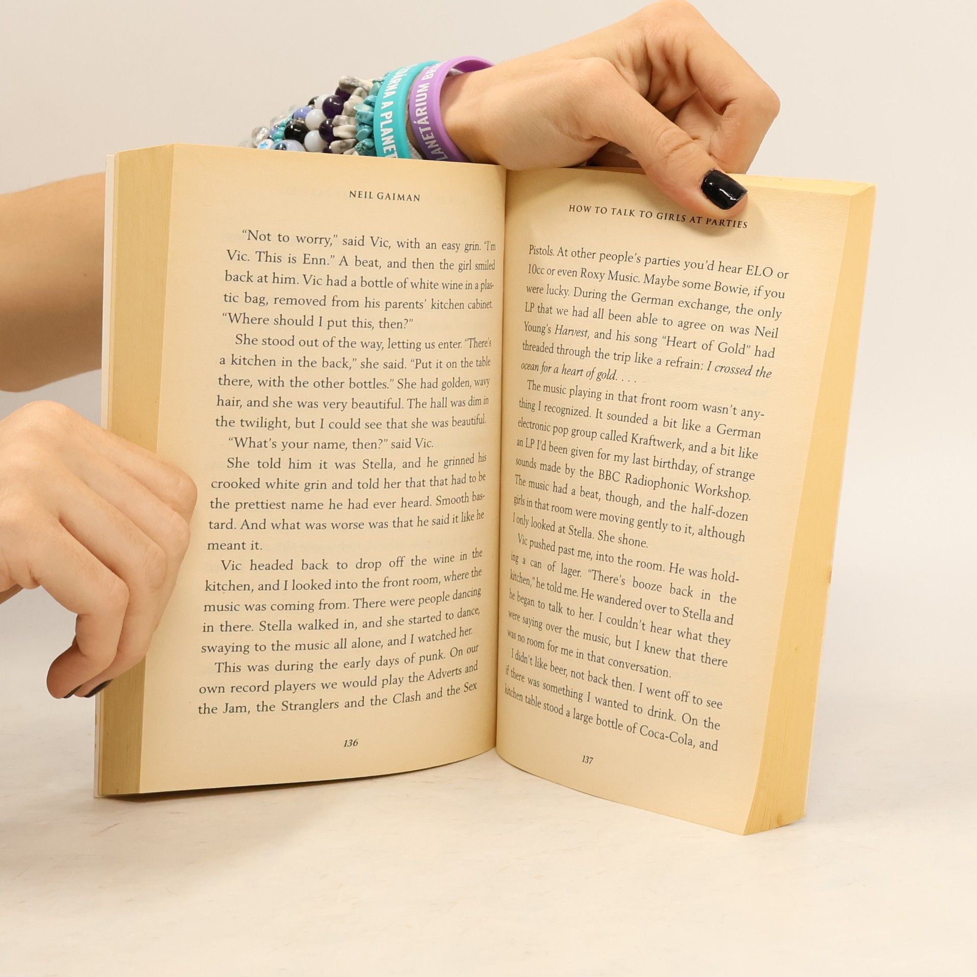 Neil Gaiman M is for magic