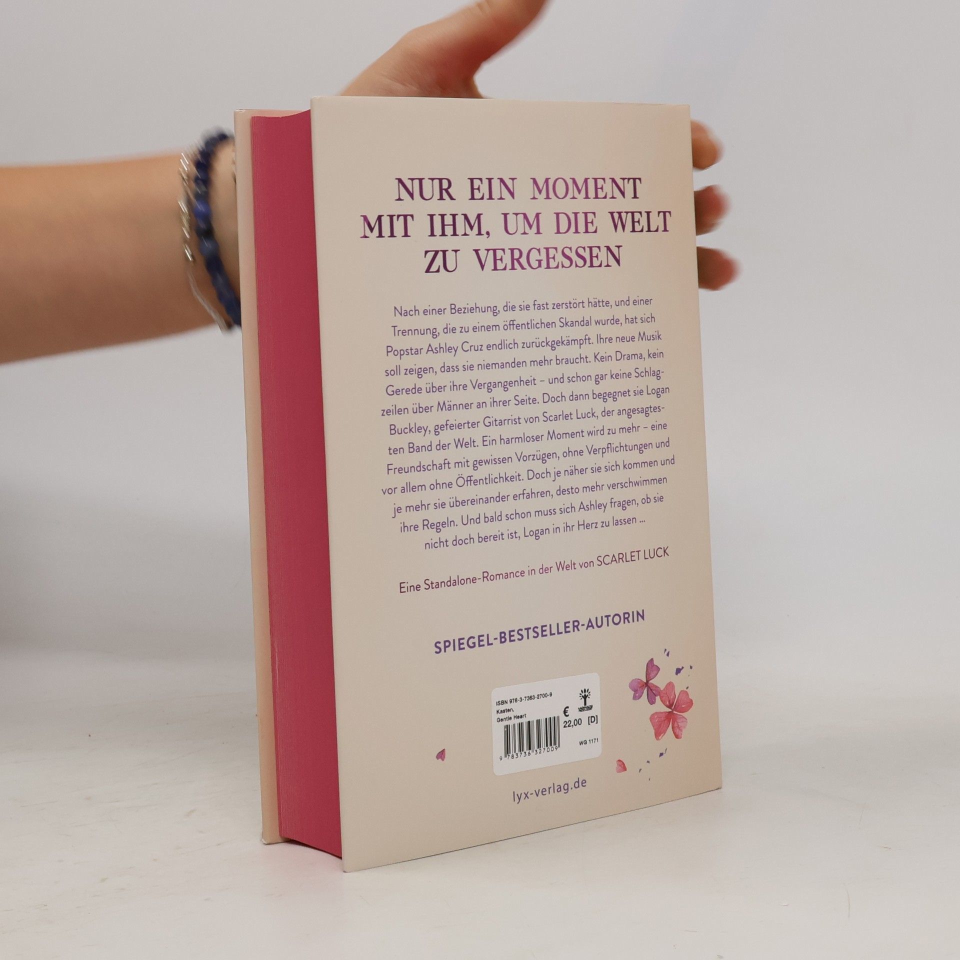 Mona Kasten Gentle Heart