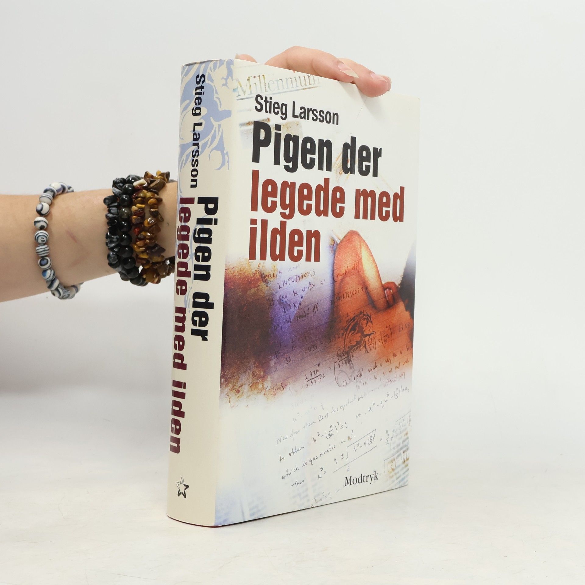 Stieg Larsson Pigen der legede med ilden