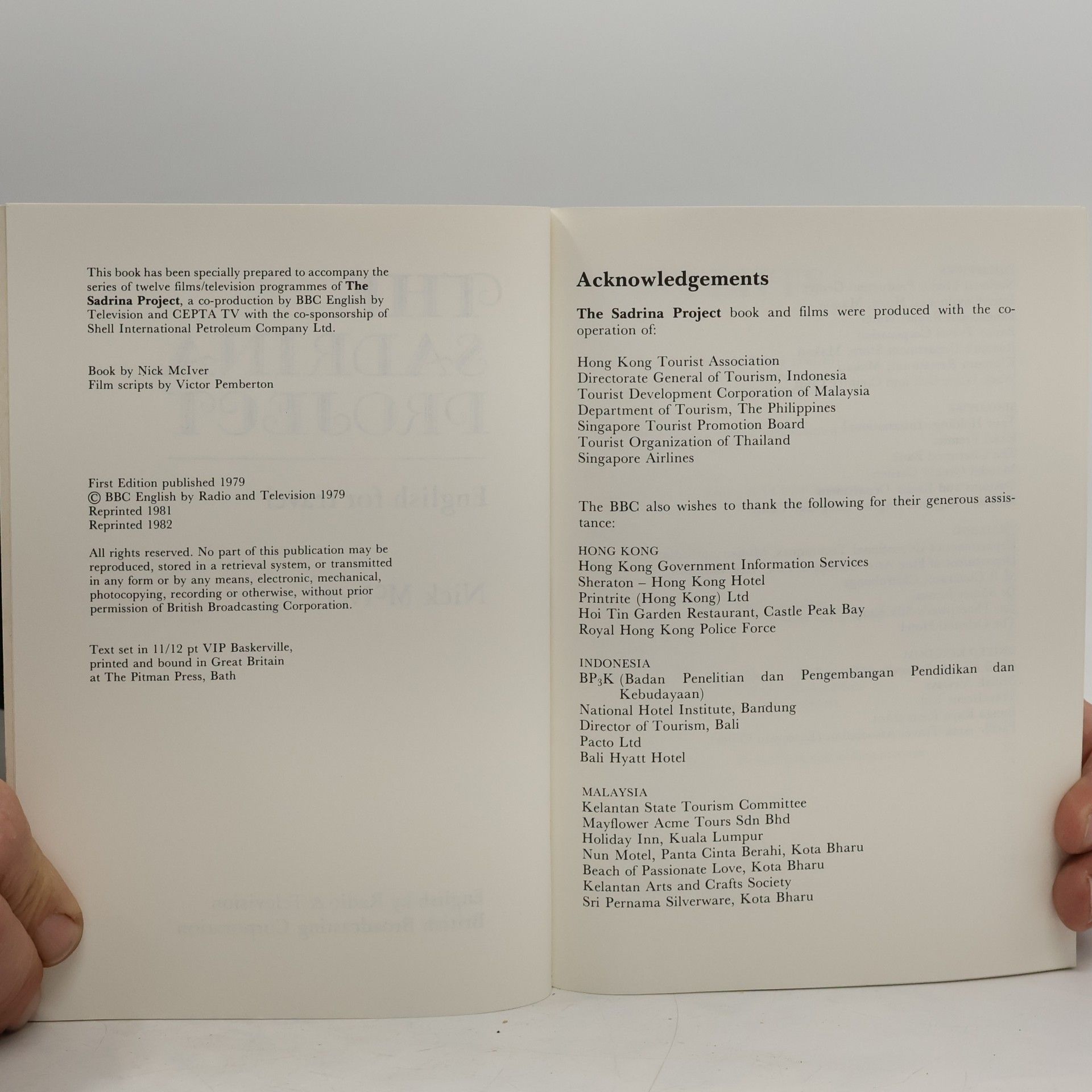 Nick McIver The Sadrina Project : English for Travel