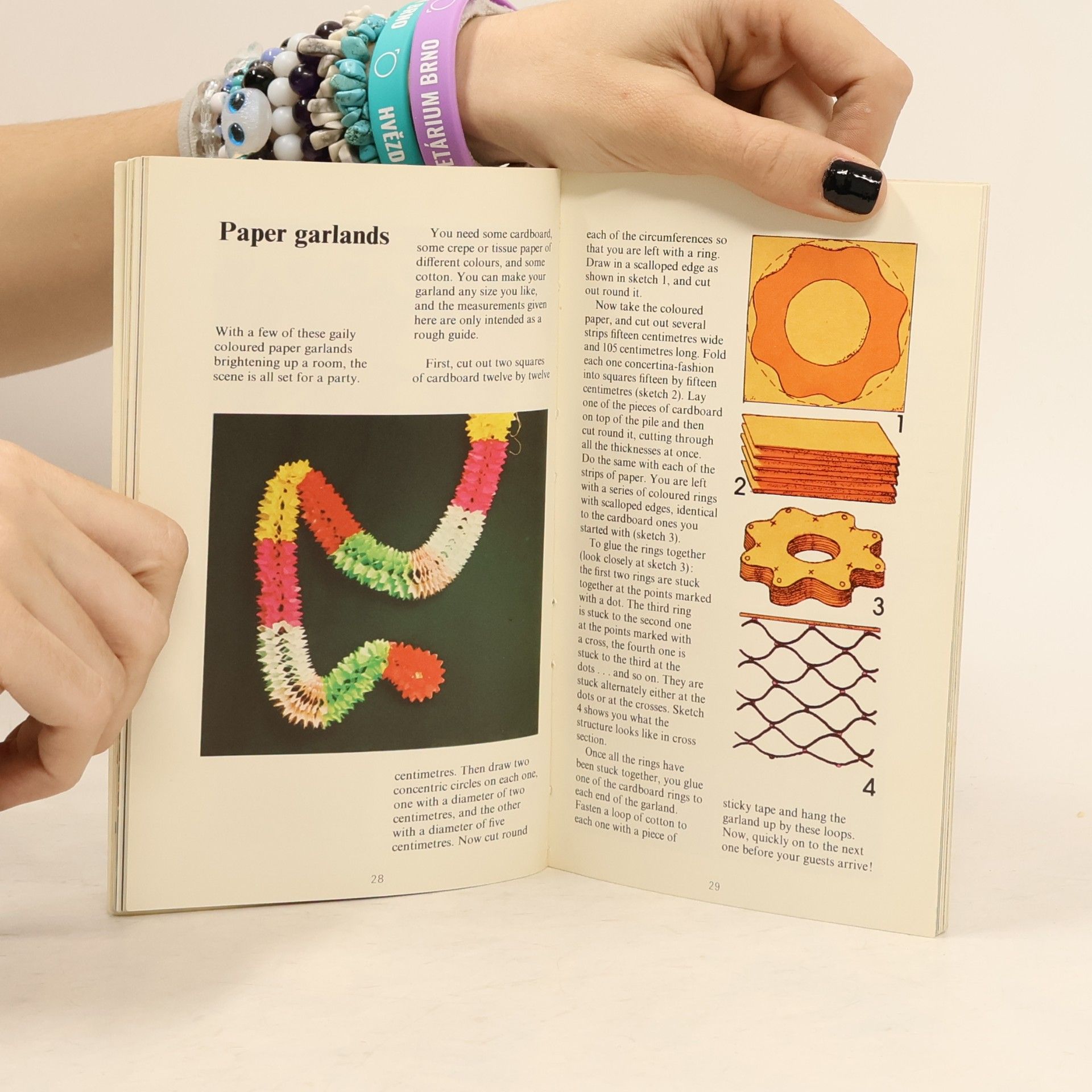 Marie-Françoise Héron Make It Easy Books: Fun with Paper