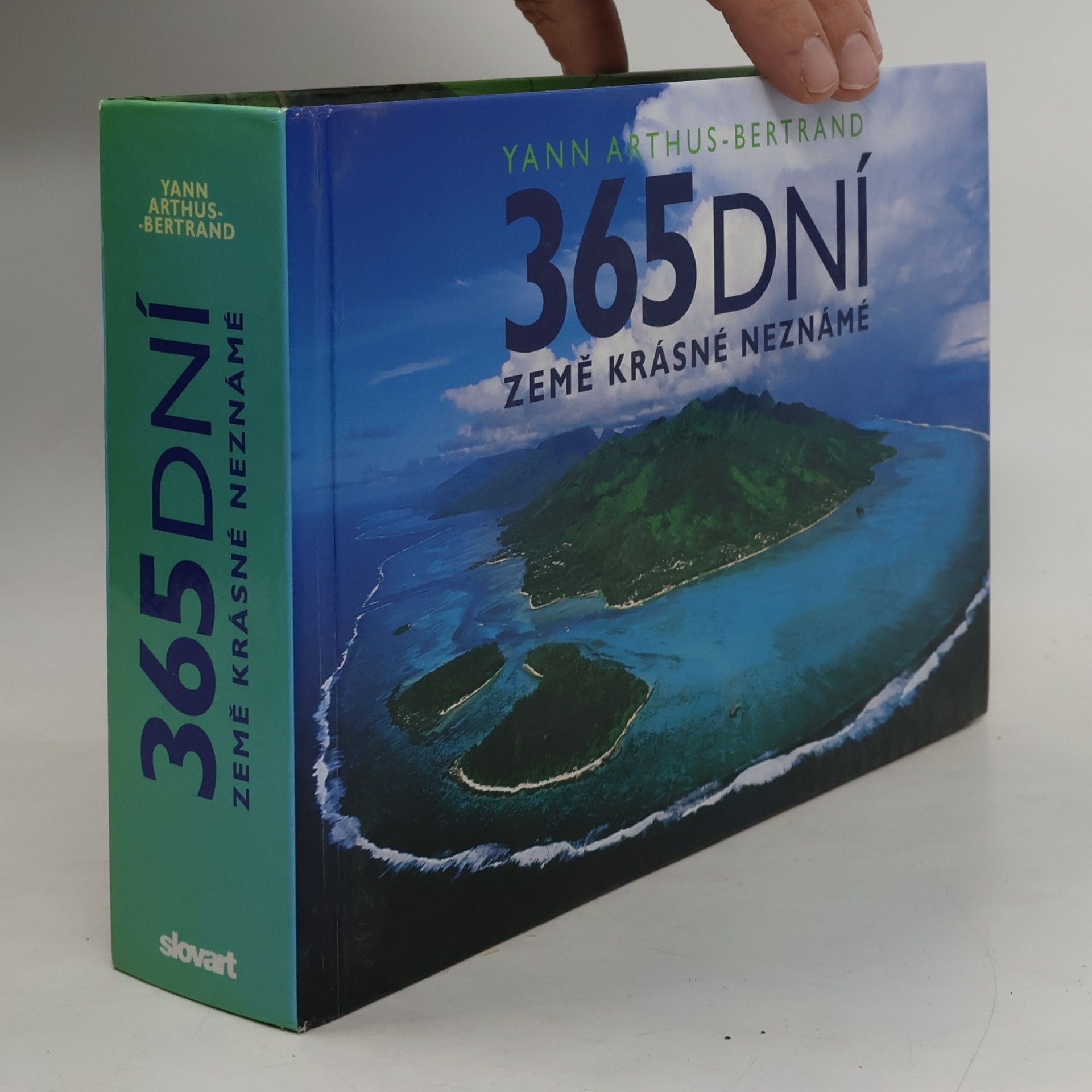 365 dní Země krásné neznámé