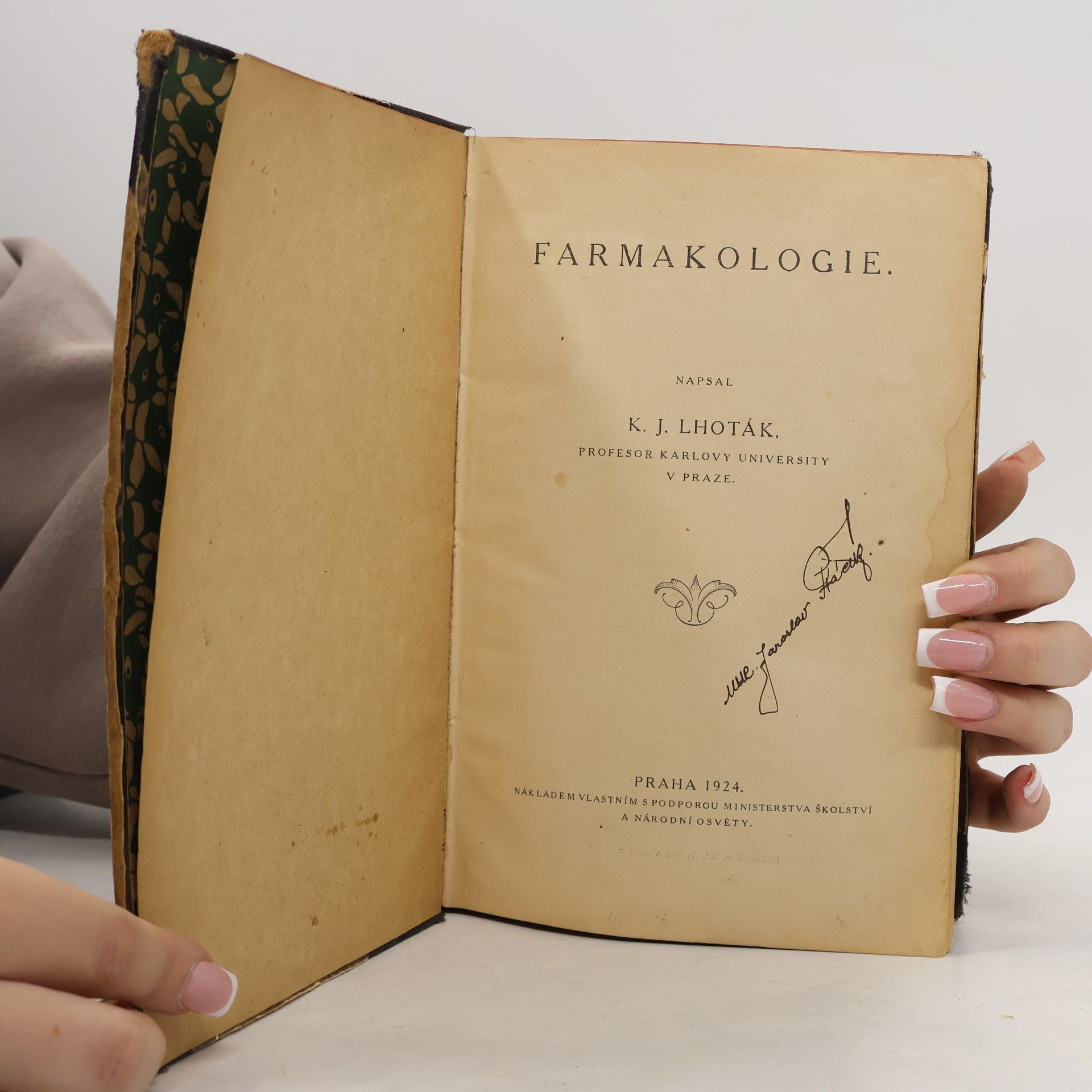 K. J. Lhoták Farmakologie