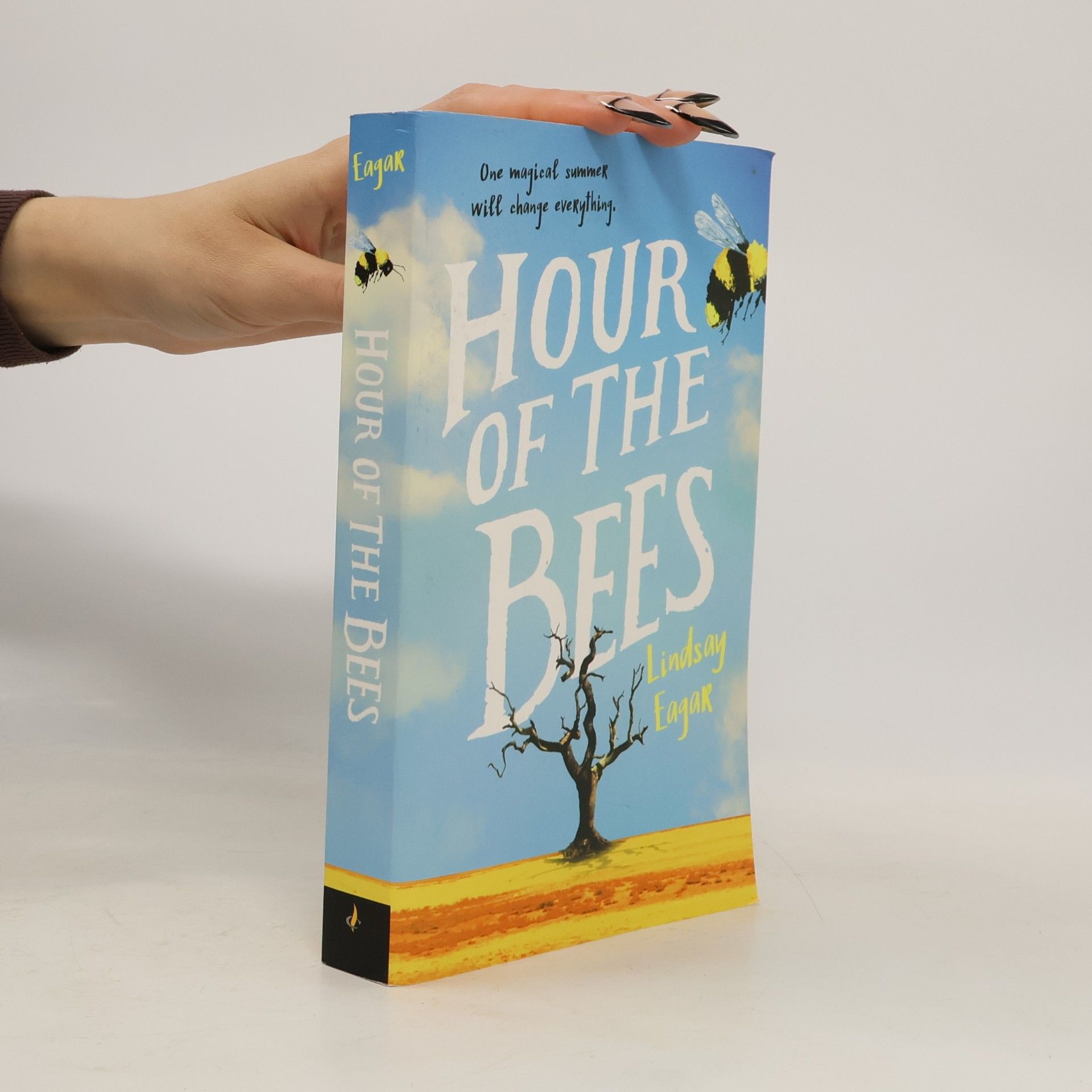 Lindsay Eagar Hour of the Bees