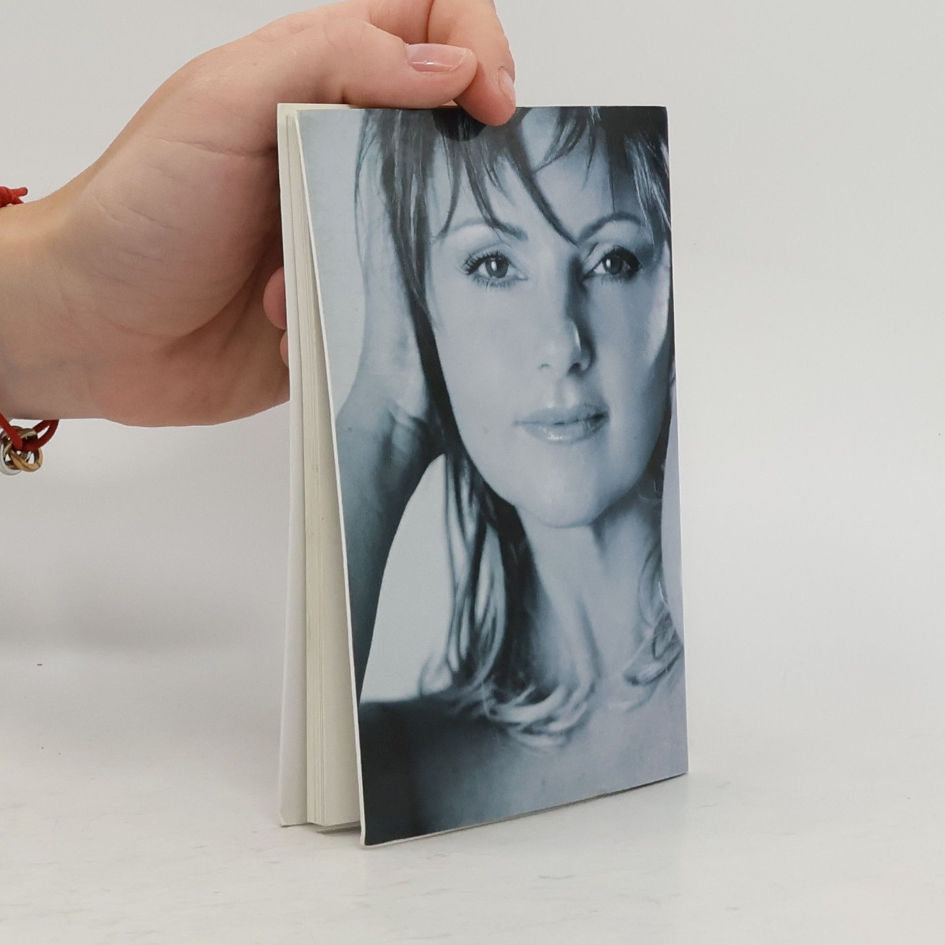 Gabriela Bergmanová Ještě, že láska je šílená