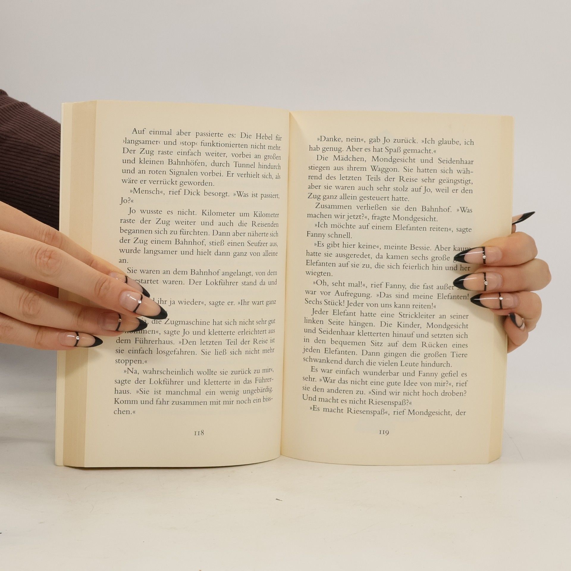 Enid Blyton Der Wunderweltenbaum