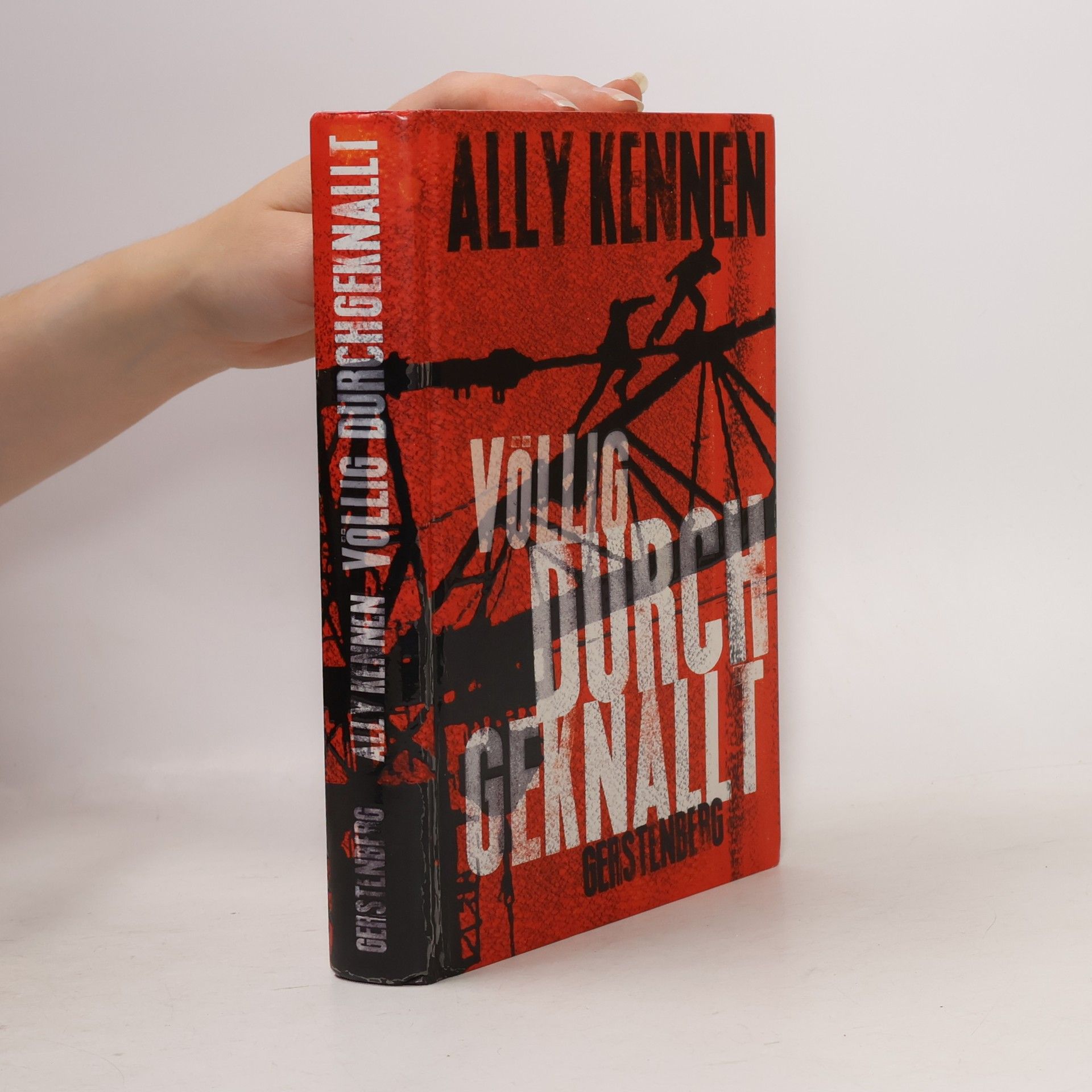 Ally Kennen Völlig durchgeknallt