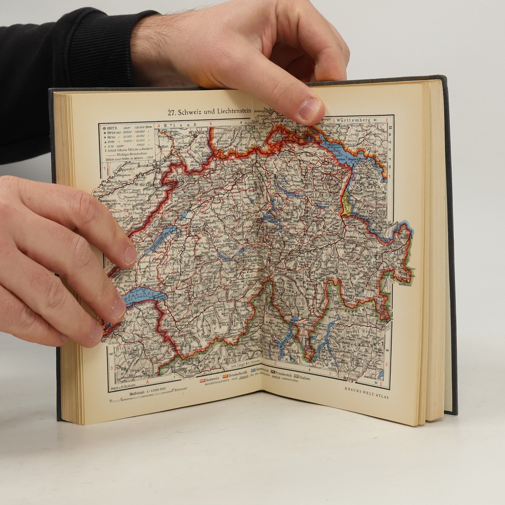 Autorenkollektiv Knaurs Welt-Atlas