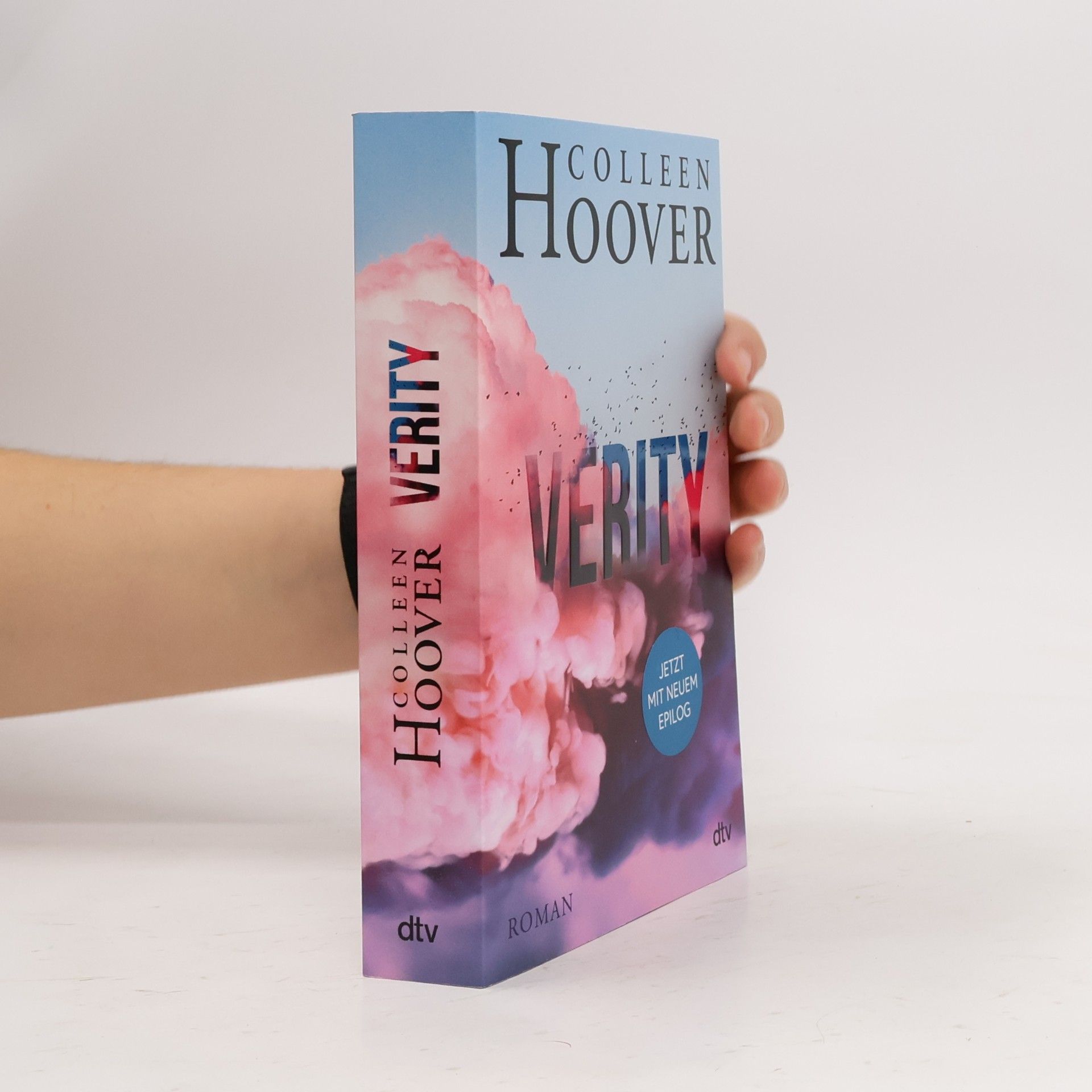 Colleen Hoover Verity
