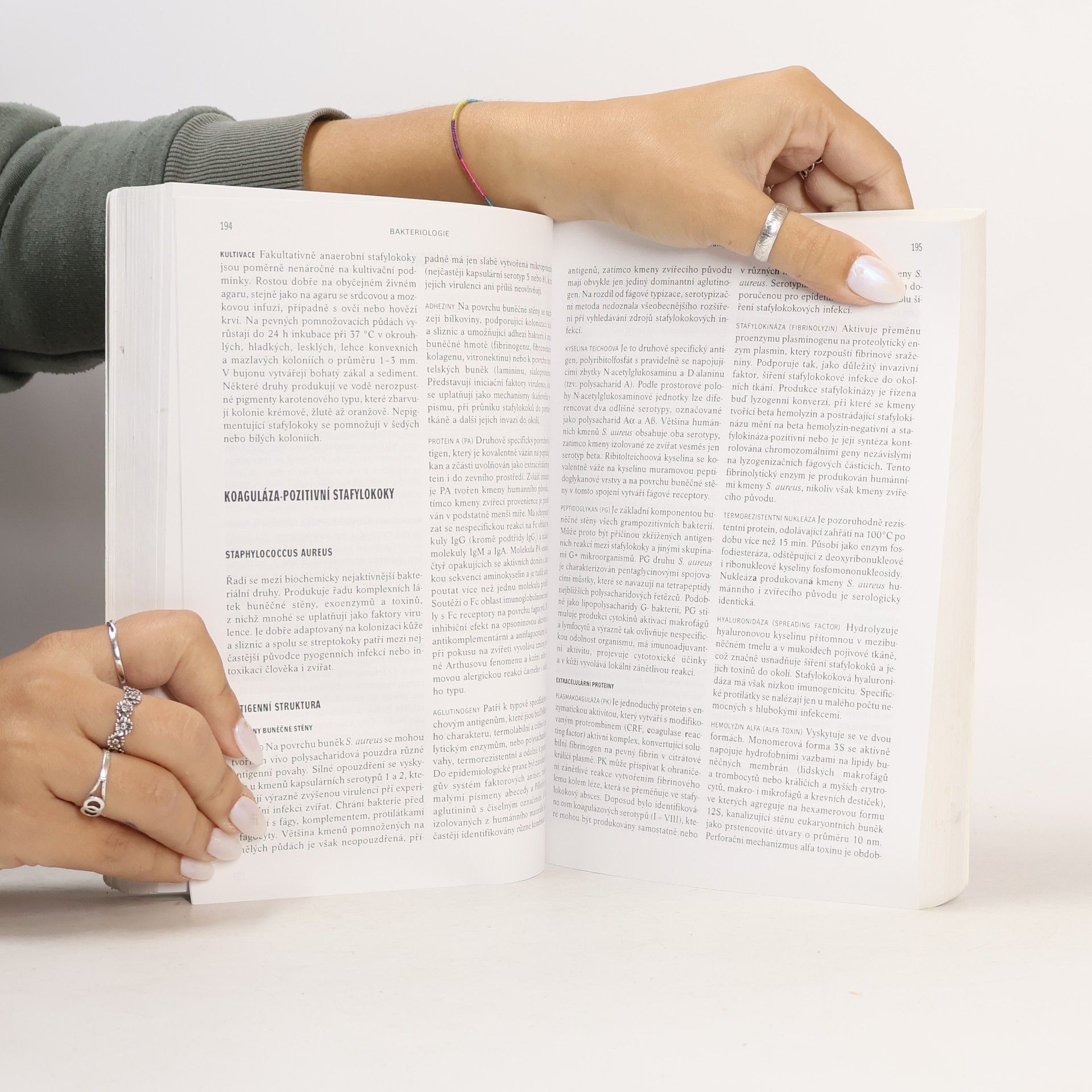 Various authors Mikro biologie. Bakterie, virologie, parazitologie