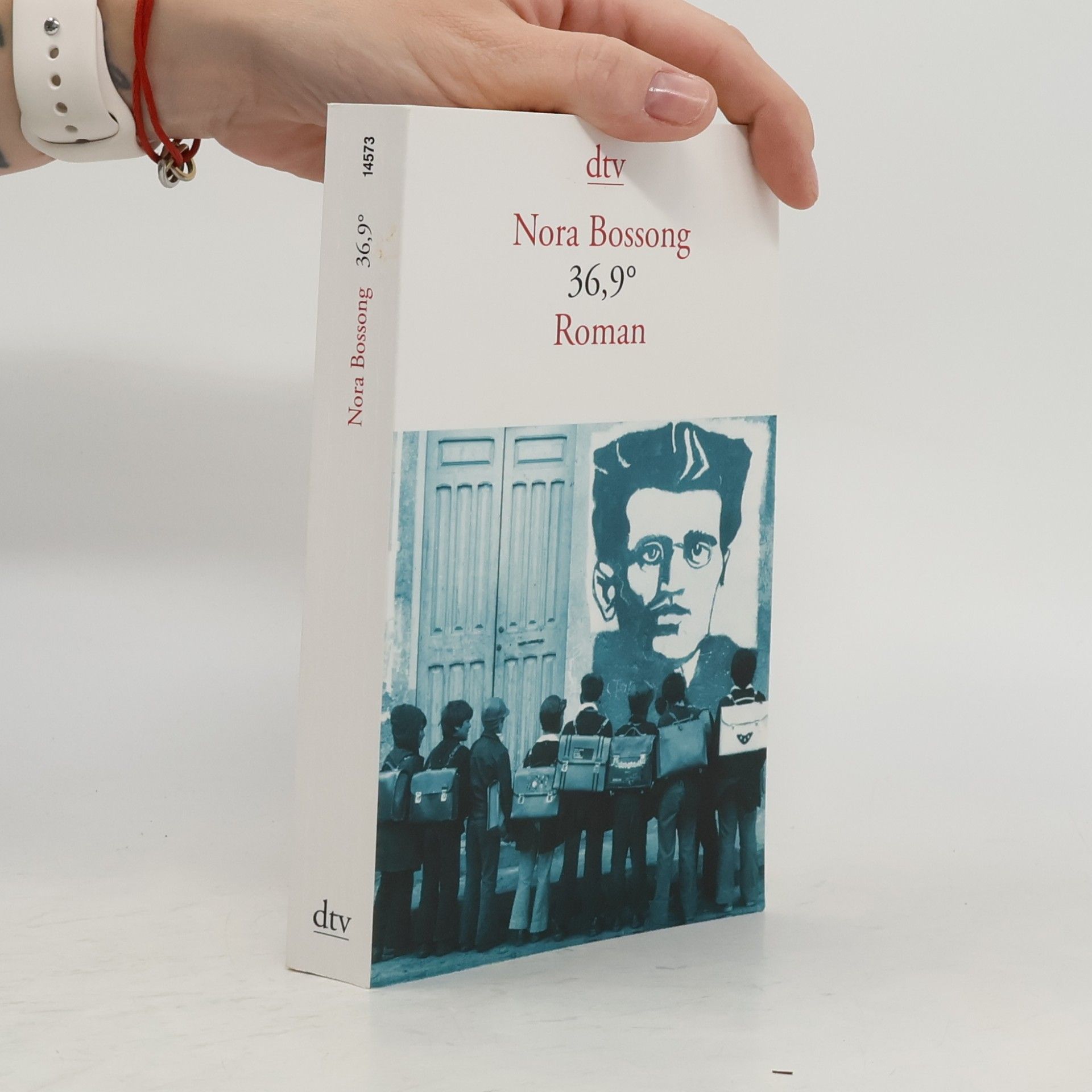 Nora Bossong 36,9°