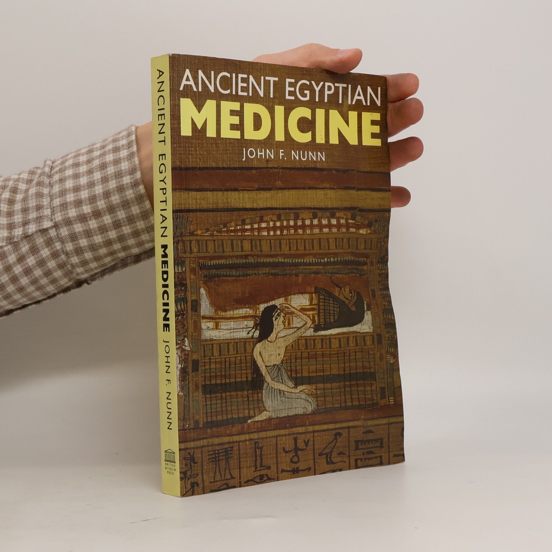John F. Nunn Ancient Egyptian Medicine