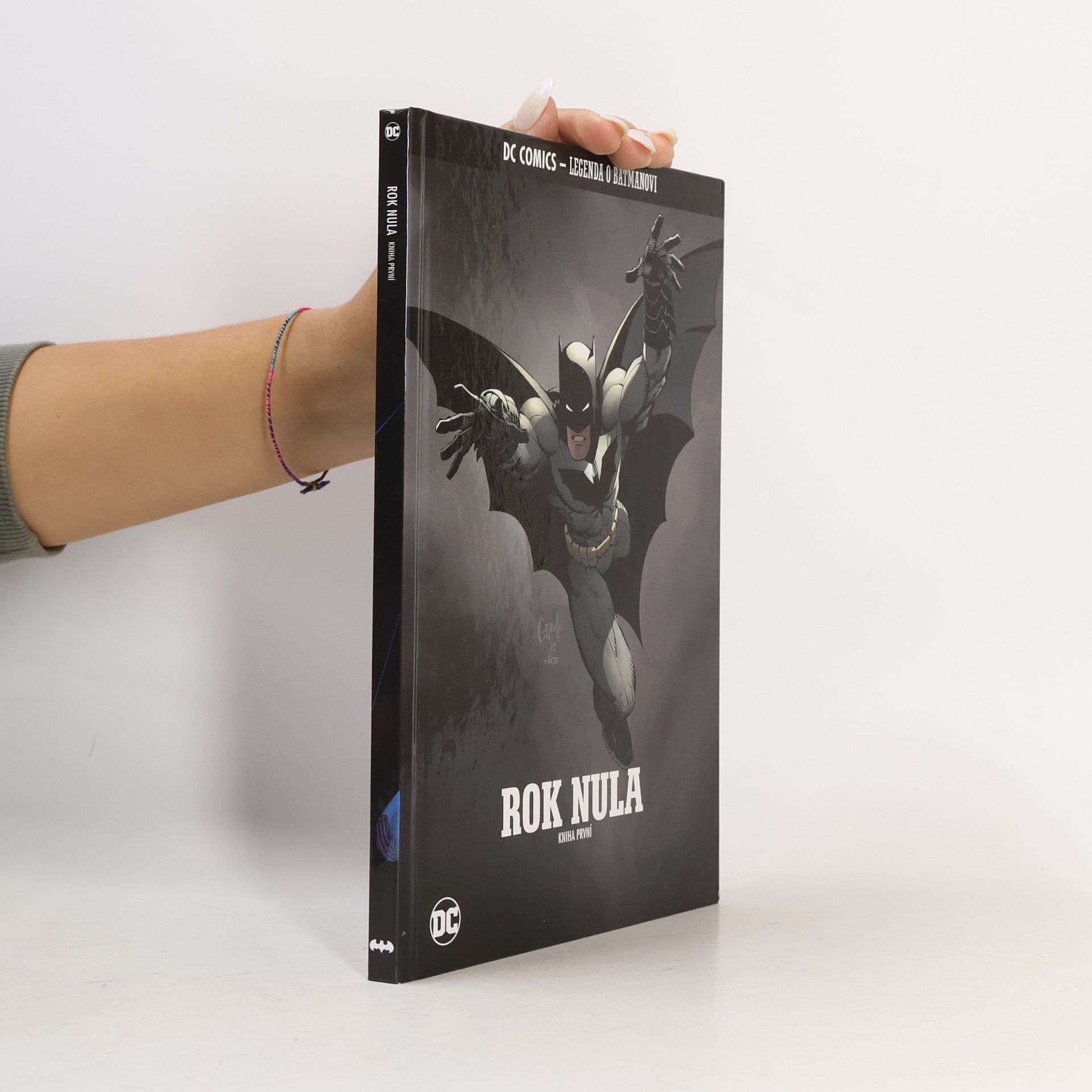 DC Comics. Rok nula. Kniha první