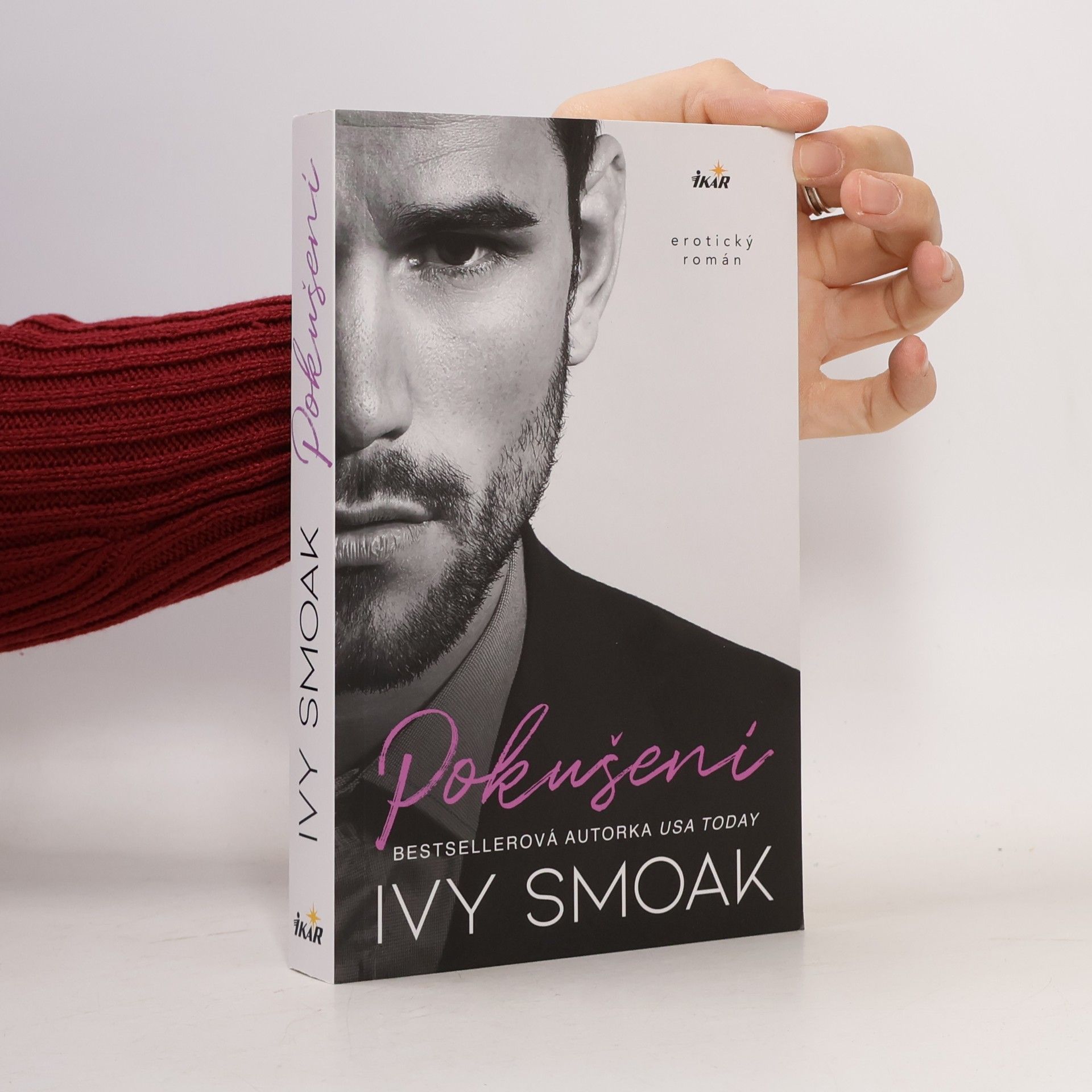 Ivy Smoak Pokušení