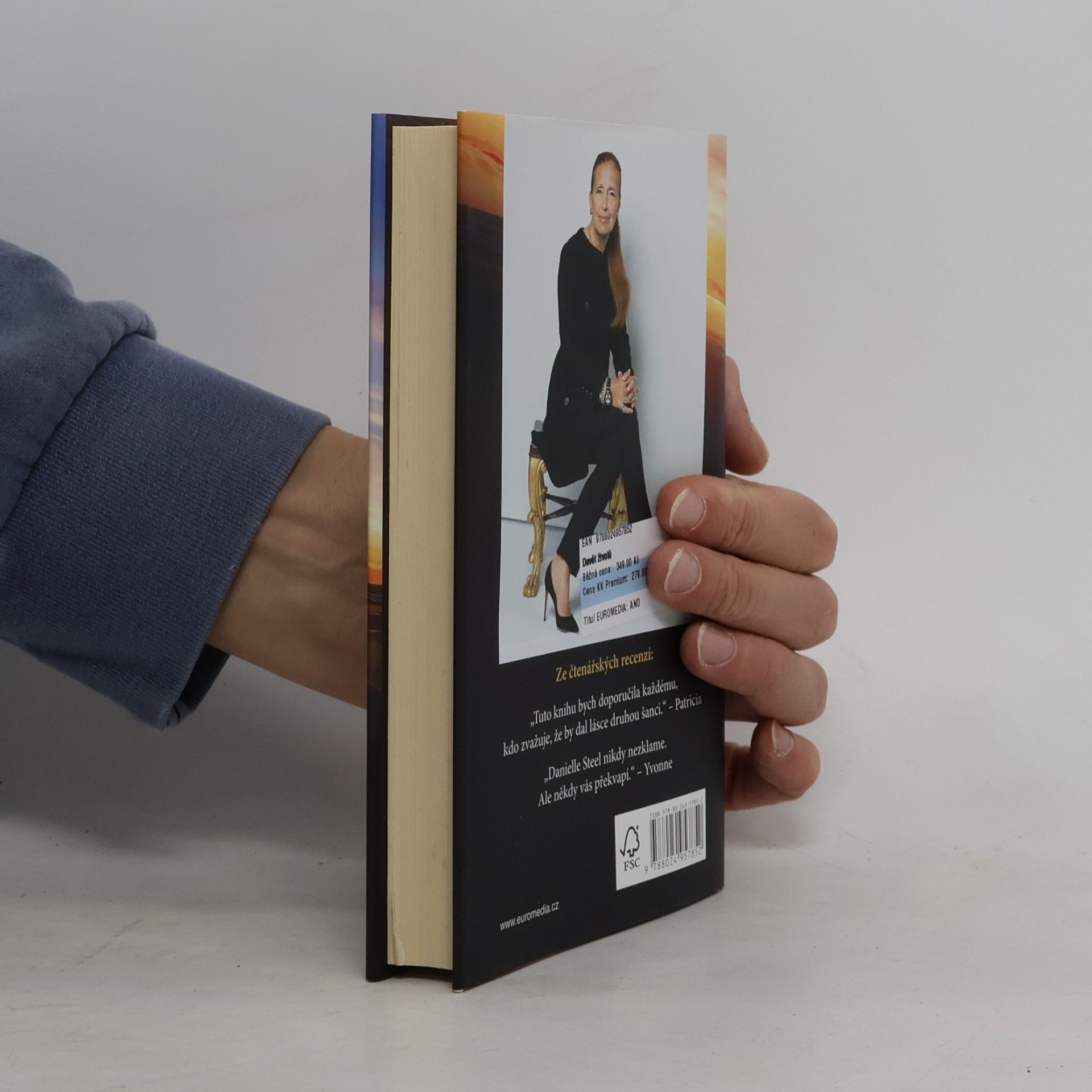 Danielle Steel Devět životů
