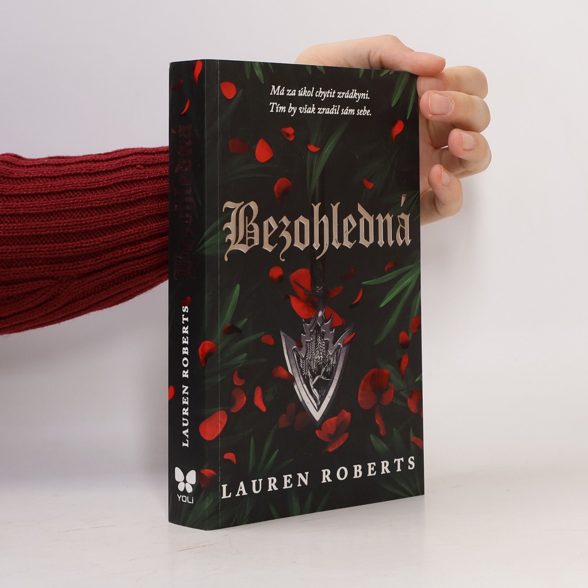 Lauren Roberts Bezohledná