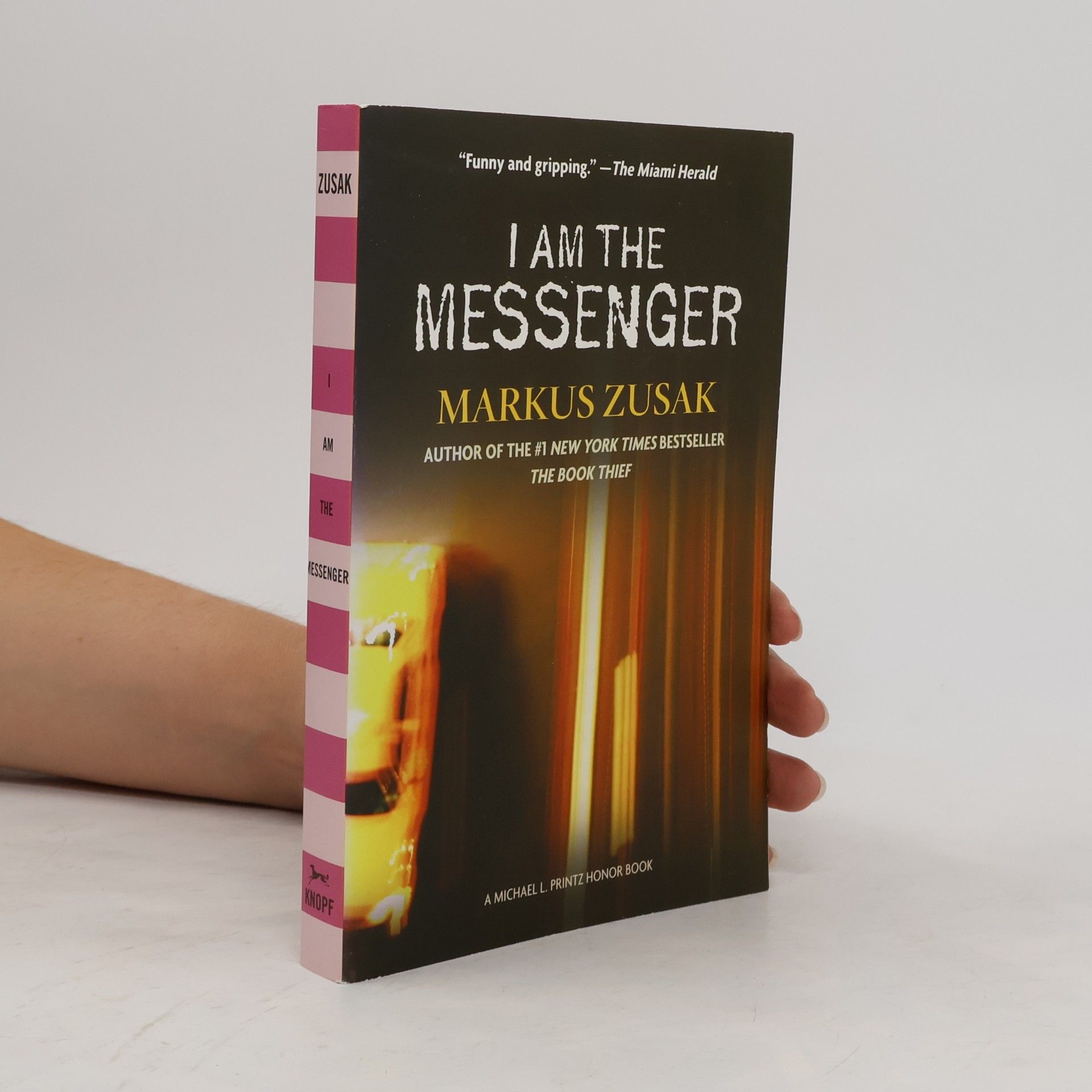 Markus Zusak I am the messenger