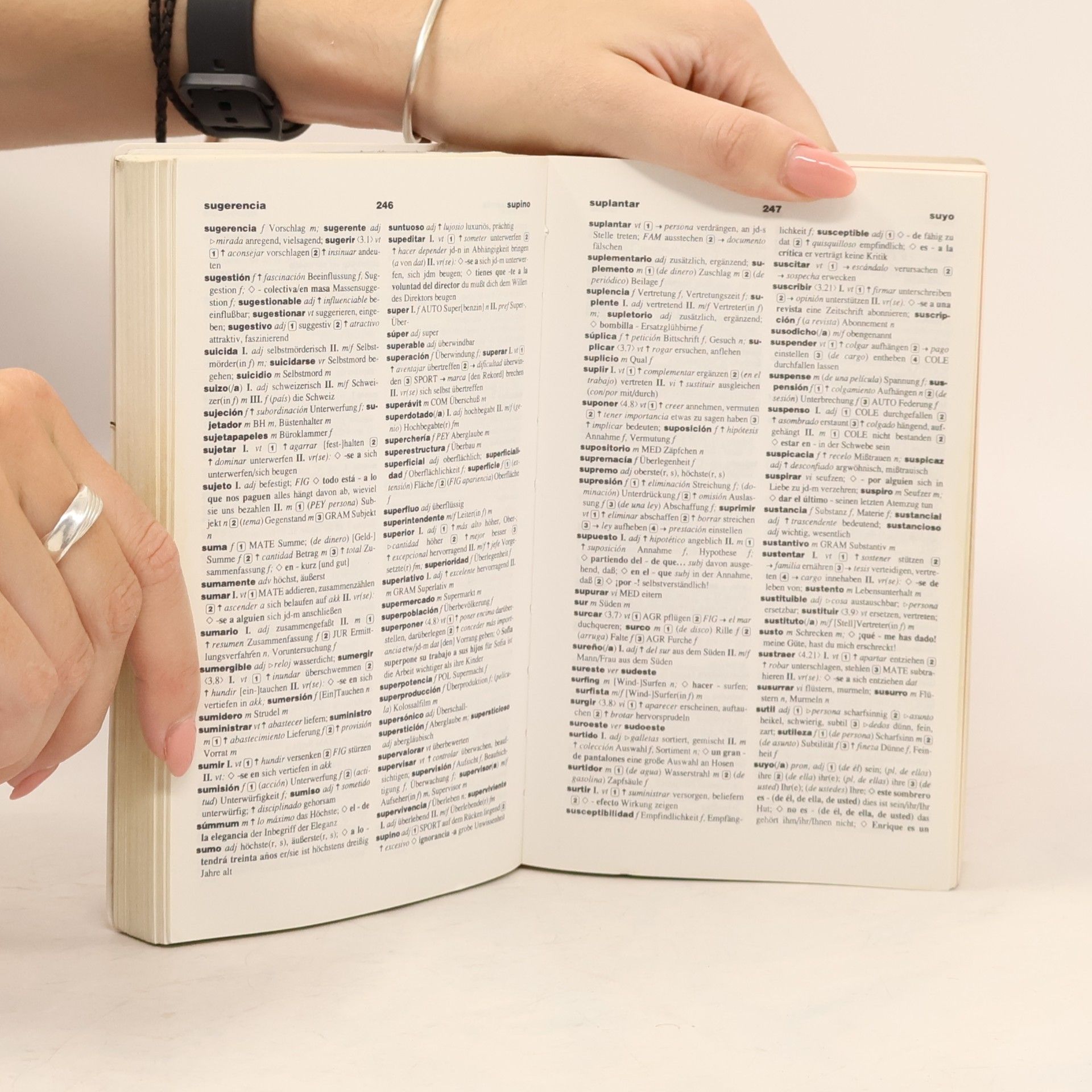 Larousse Pocket Diccionario Nuevo