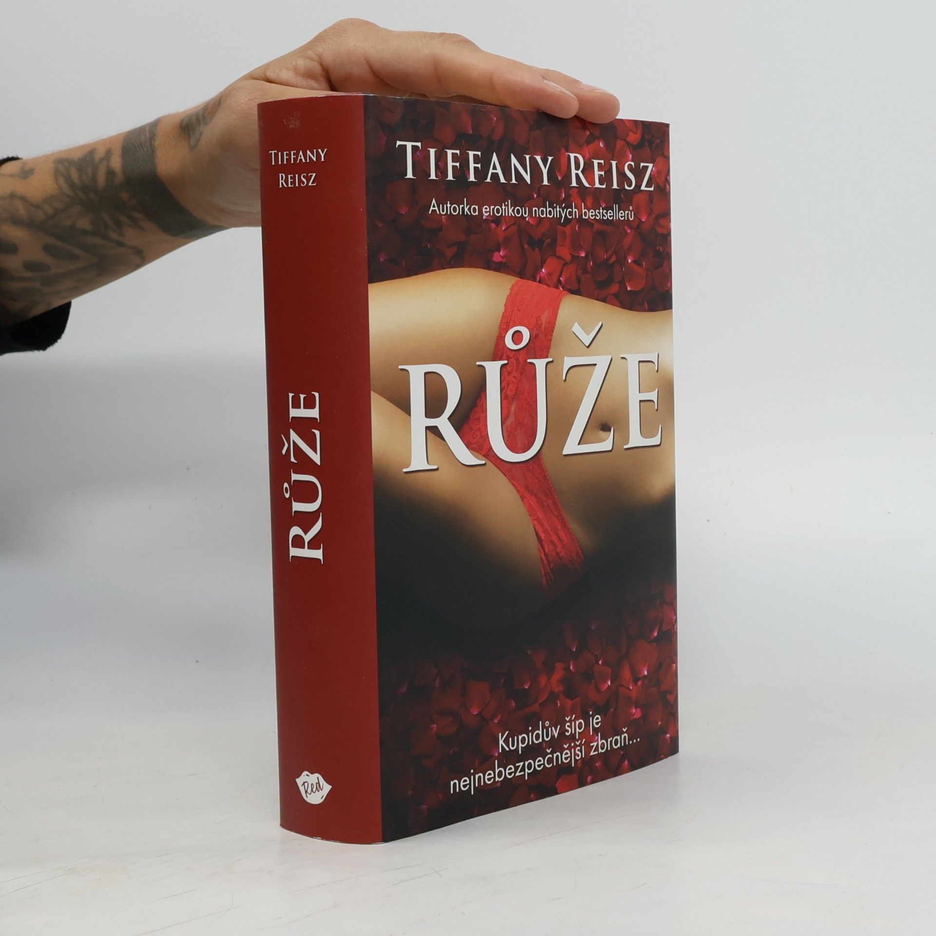 Tiffany Reisz Růže