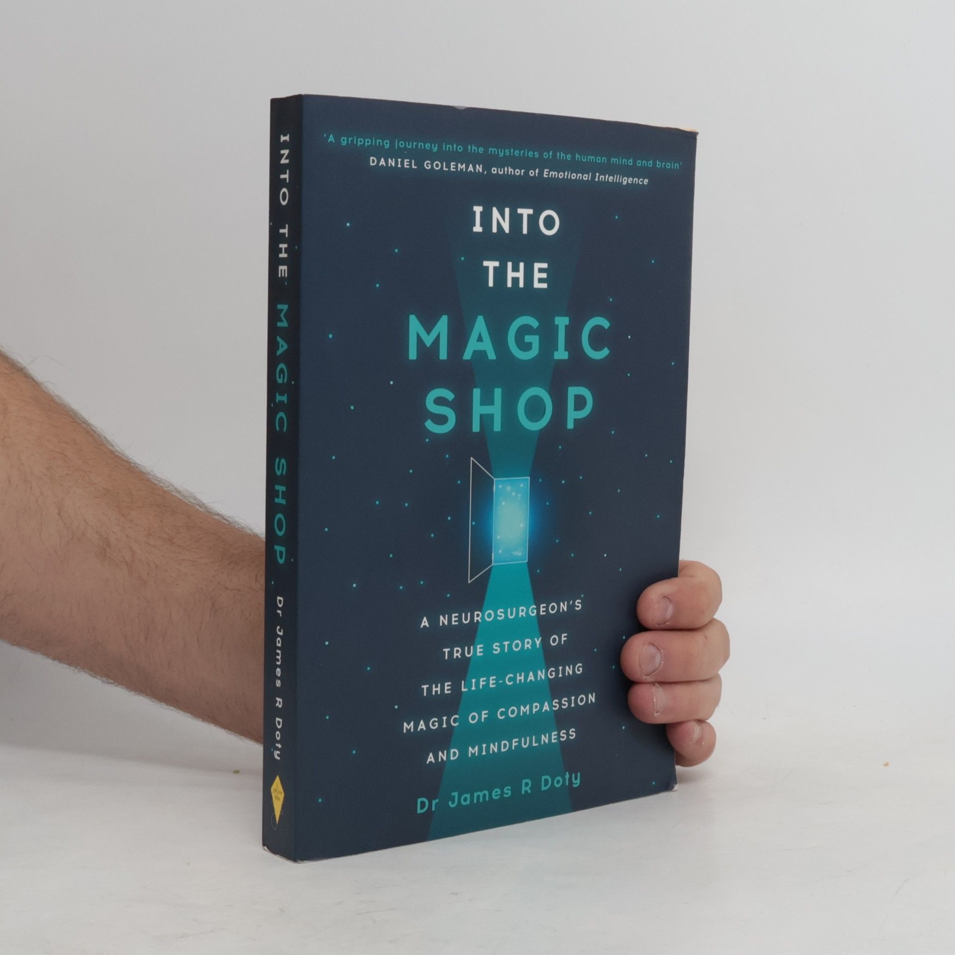 James R. Doty Into the magic shop