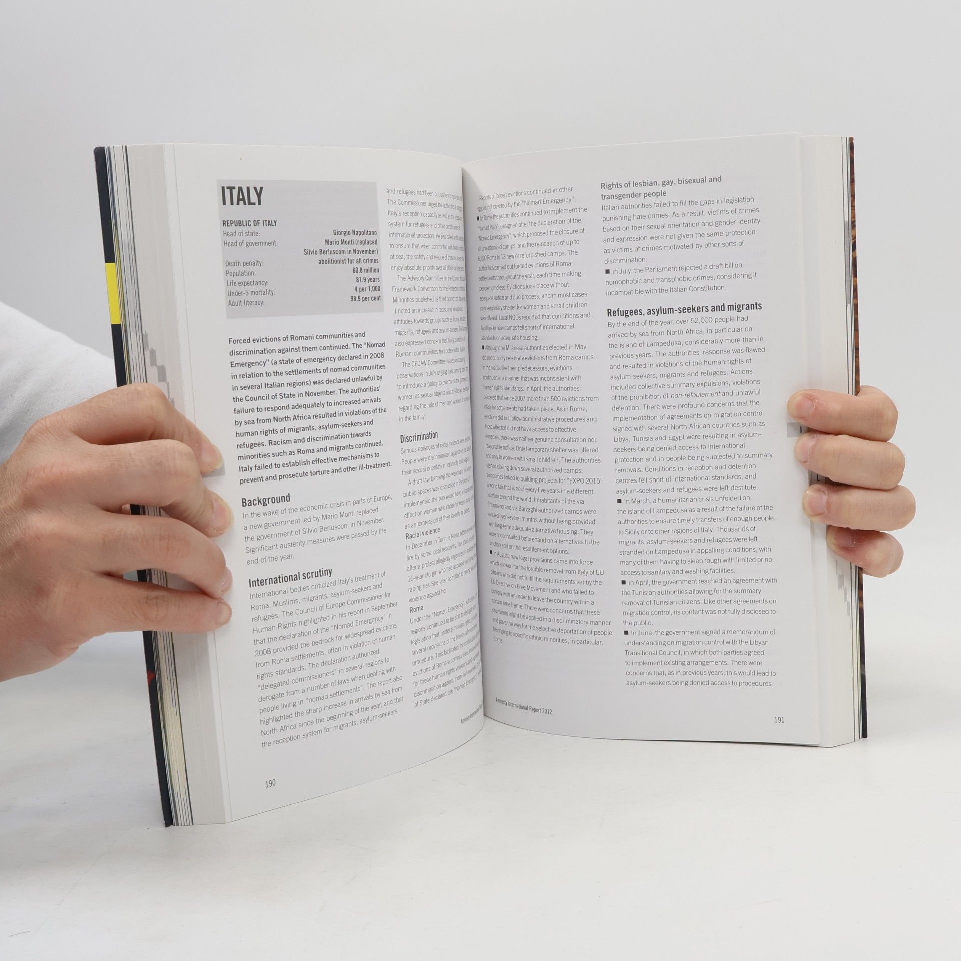 Amnesty International Amnesty International Report 2012