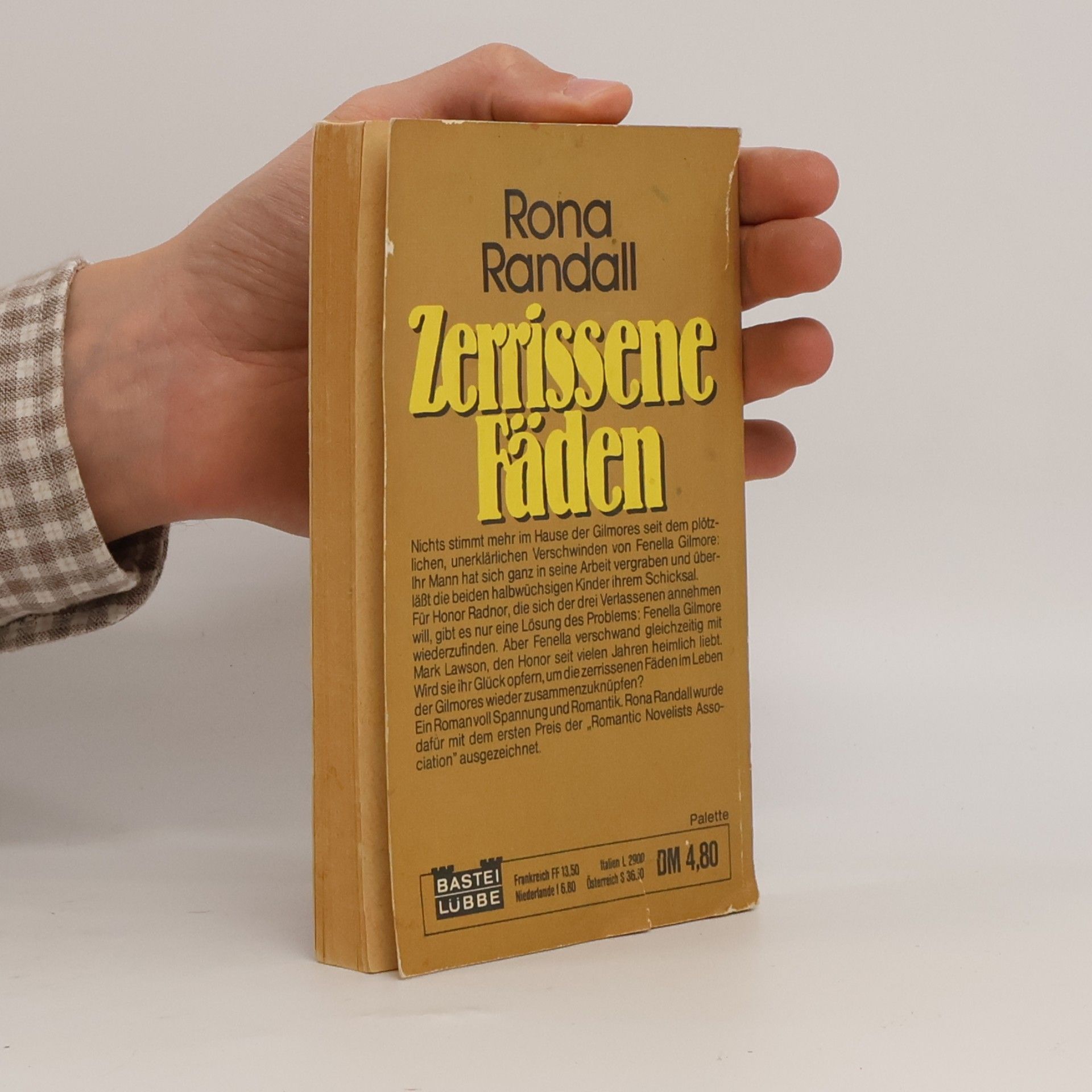 Rona Randall Zerrissene Fäden