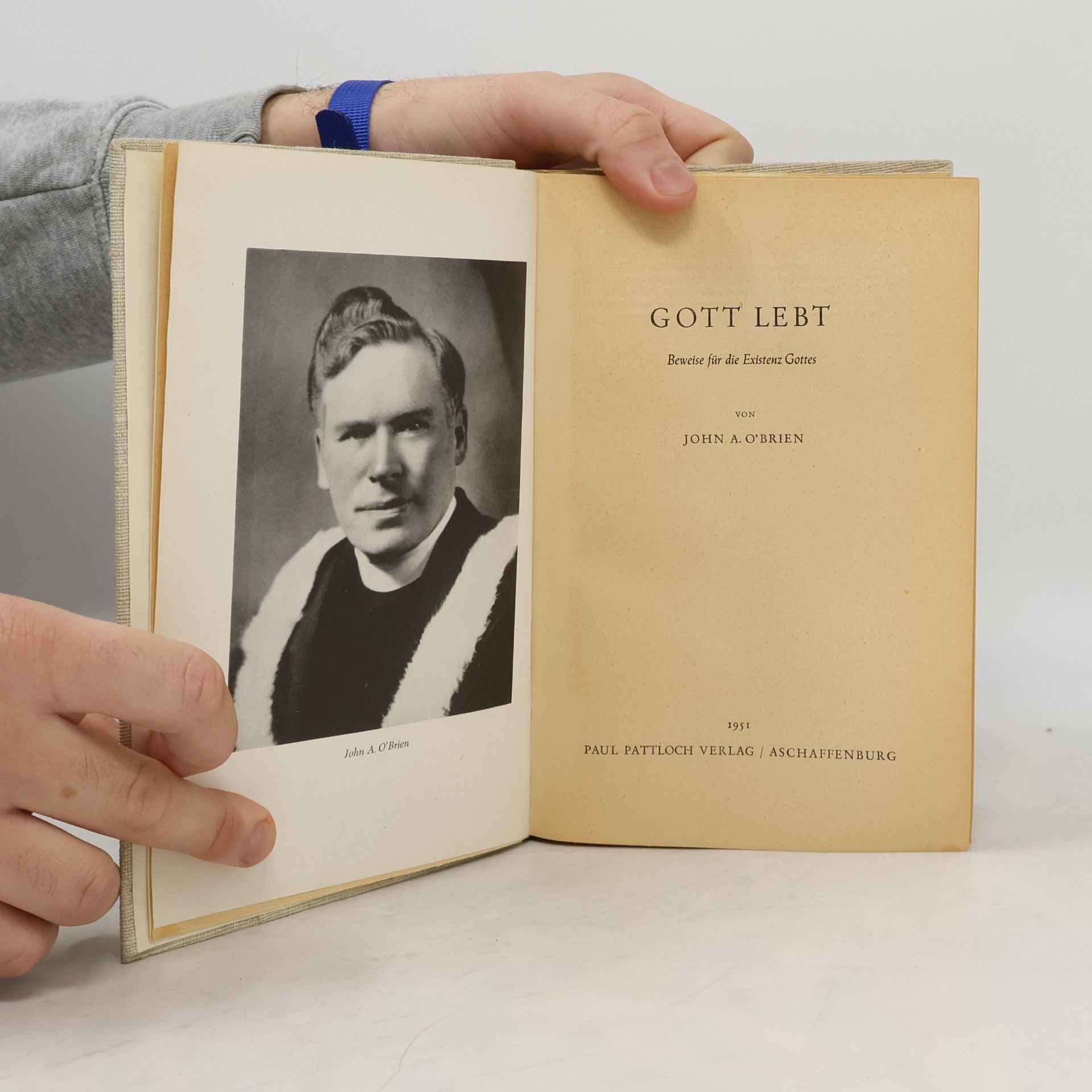 John A. O'Brien Gott lebt