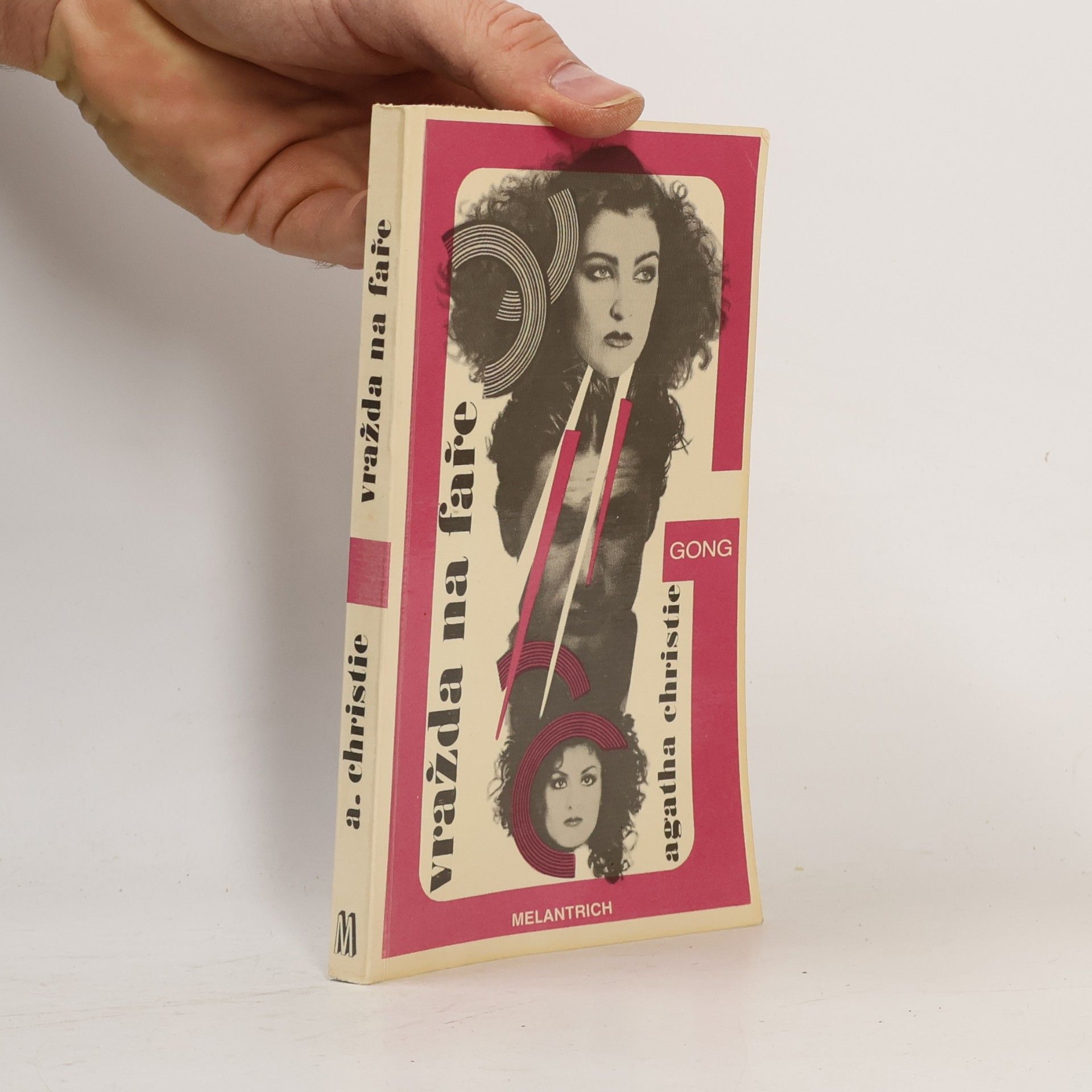 Agatha Christie Vražda na faře