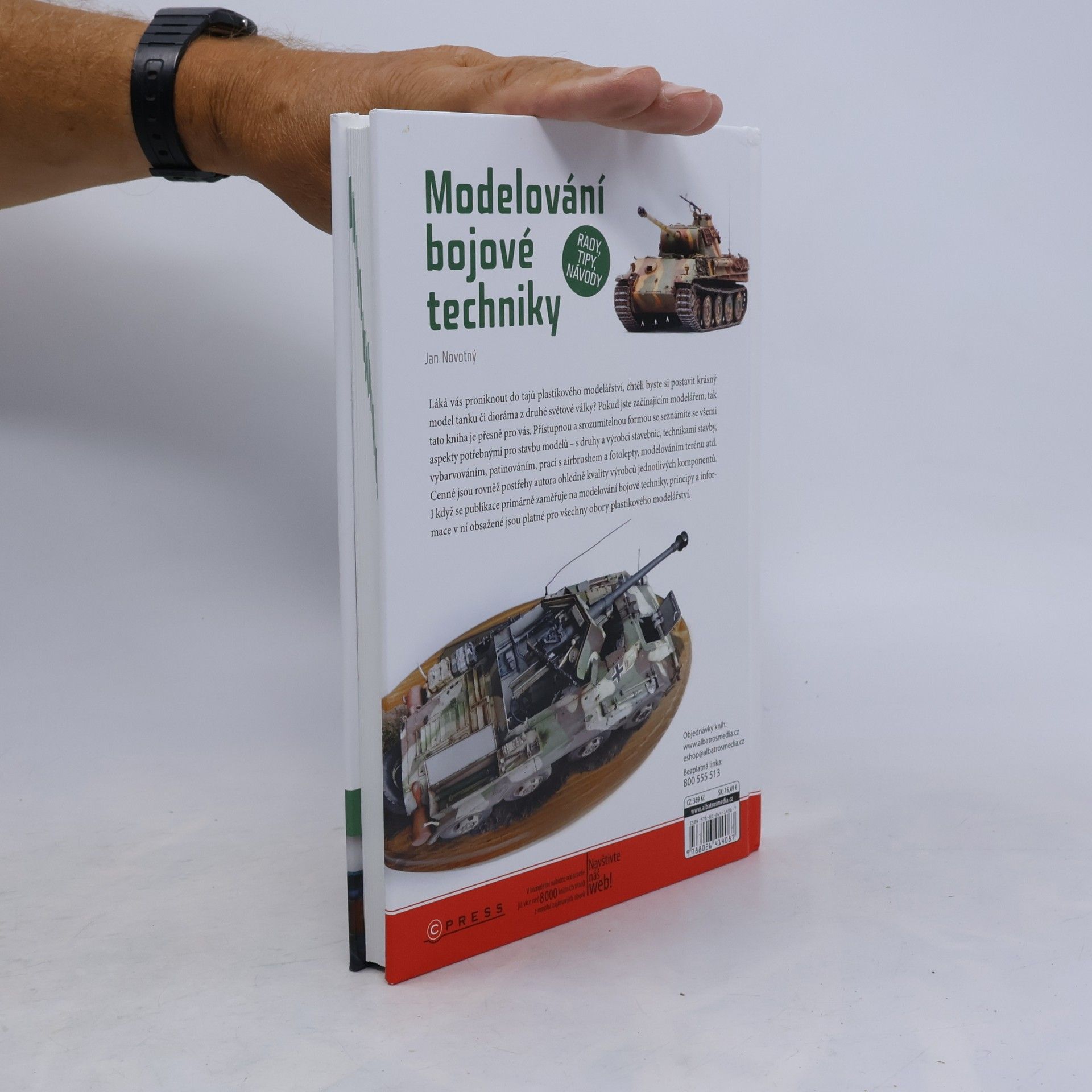 Jan Novotný Modelování bojové techniky