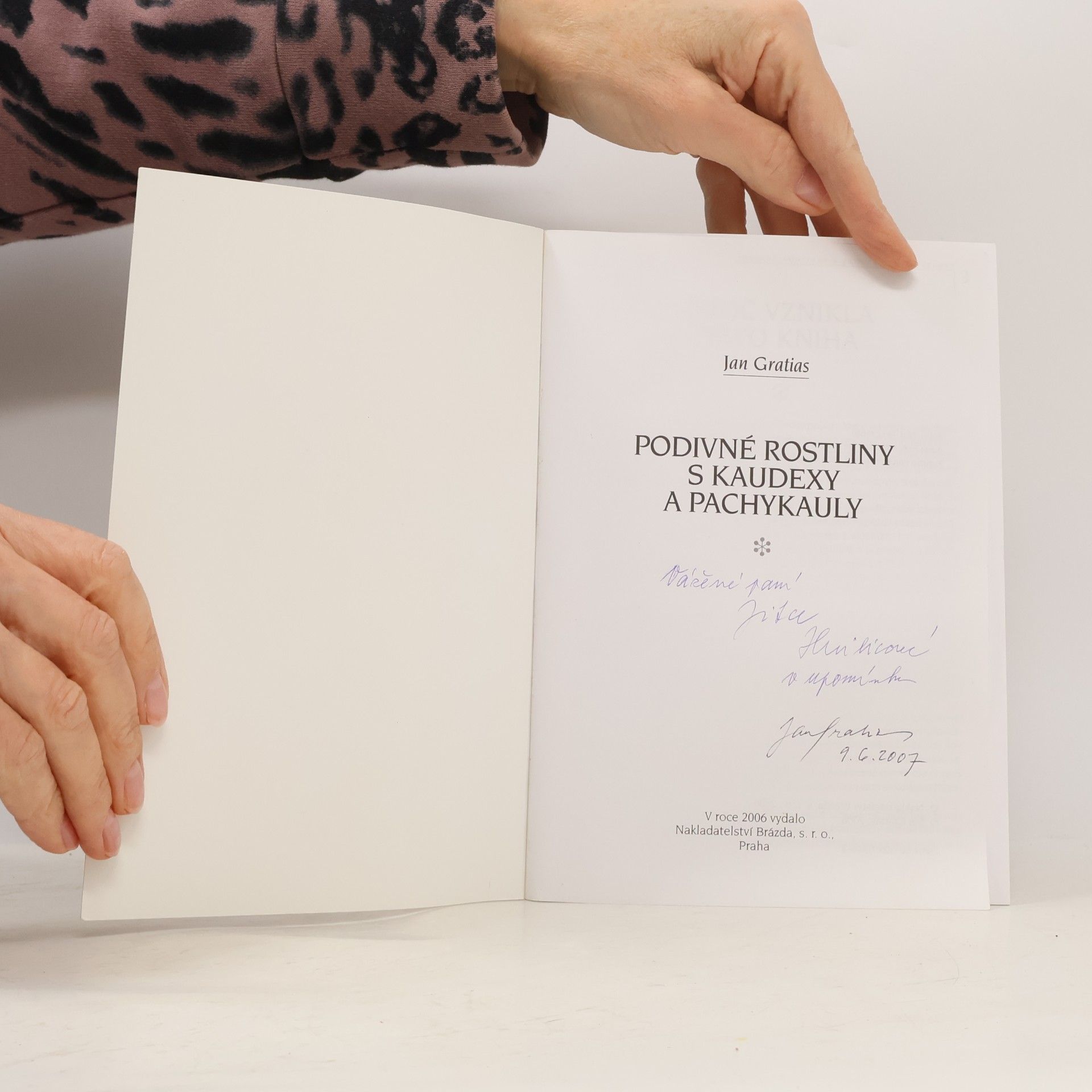 Jan Gratias Podivné rostliny s kaudexy a pachykauly