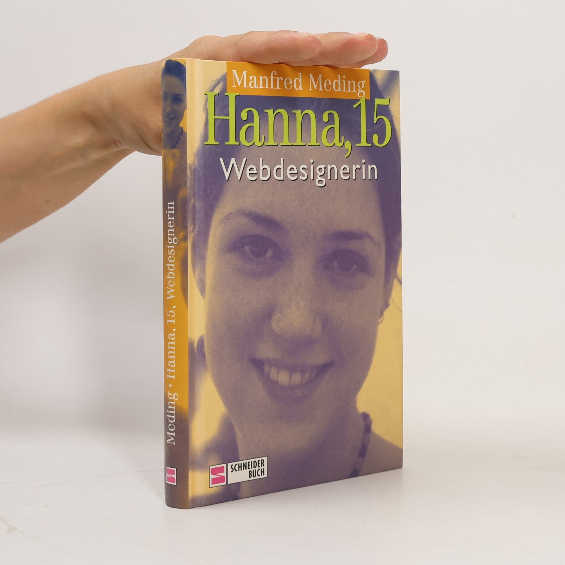 Hanna, 15, Webdesignerin