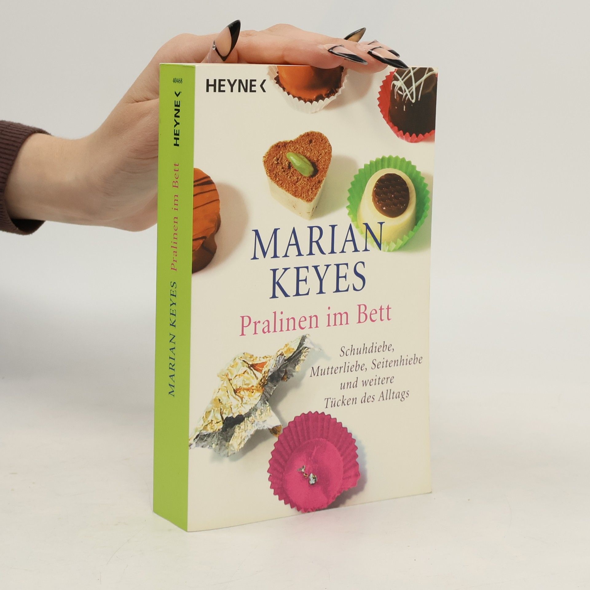 Marian Keyes Pralinen im Bett