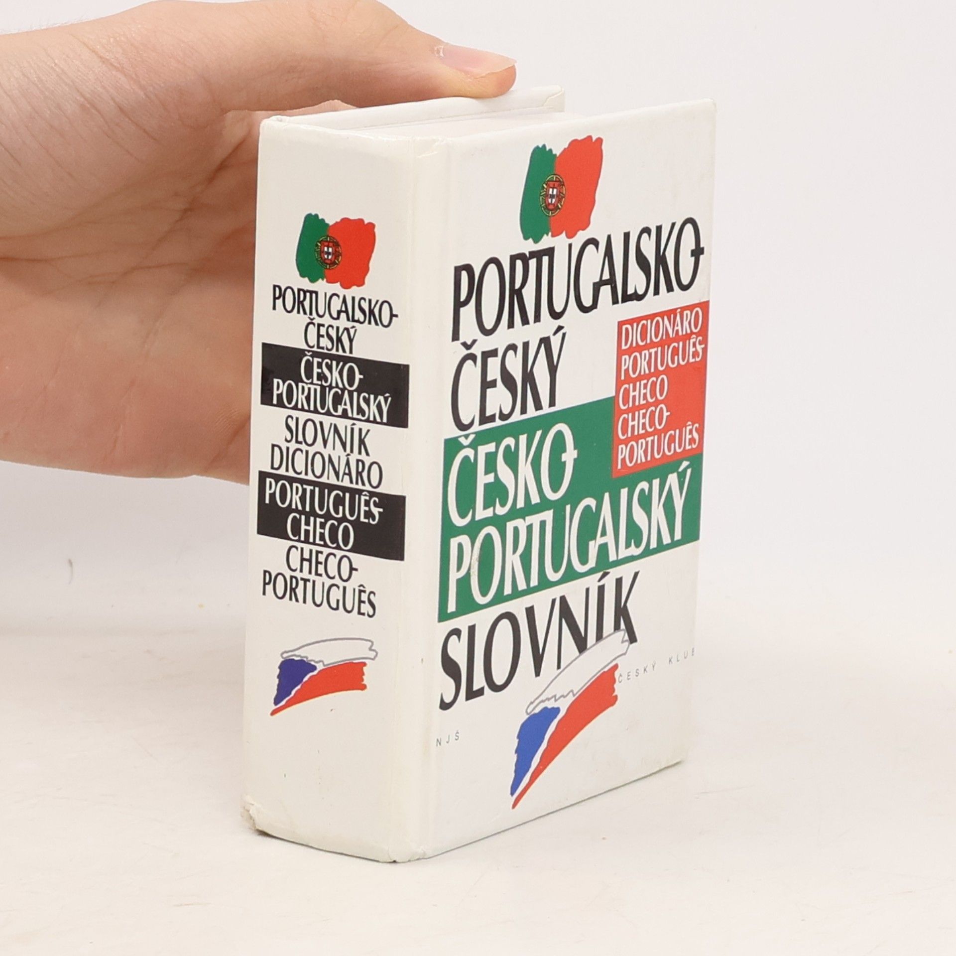 Portugalsko-český, česko-portugalský slovník = Dicionário português-checo, checo-potuguês