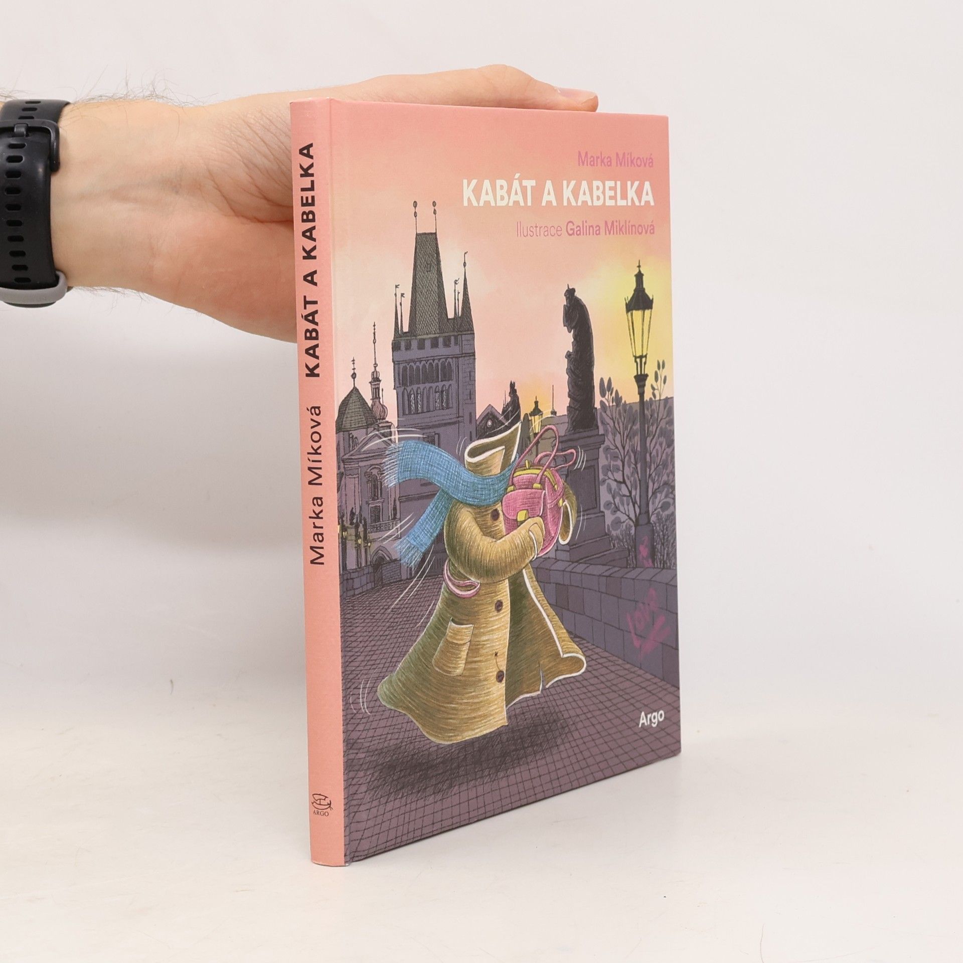 Marka Míková Kabát a kabelka